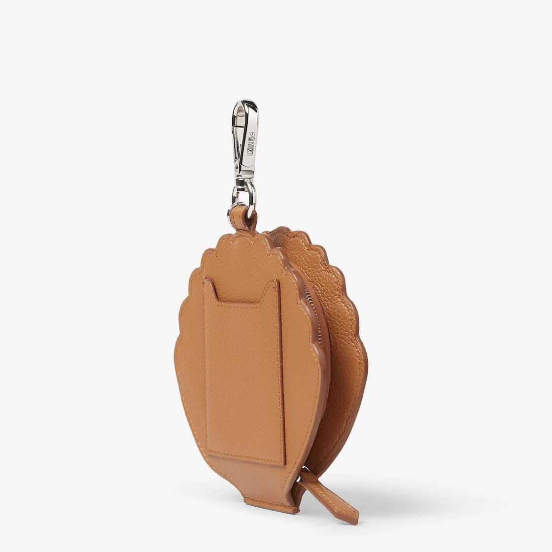 Shell CharmBrown leather charm Product Image