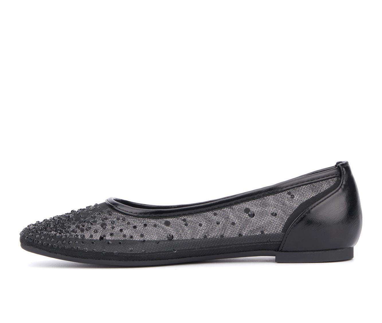 Women's New York and Company Priya Flats Product Image
