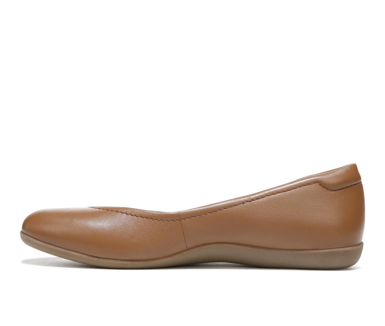Women's Naturlizer Vivienne Flats Product Image