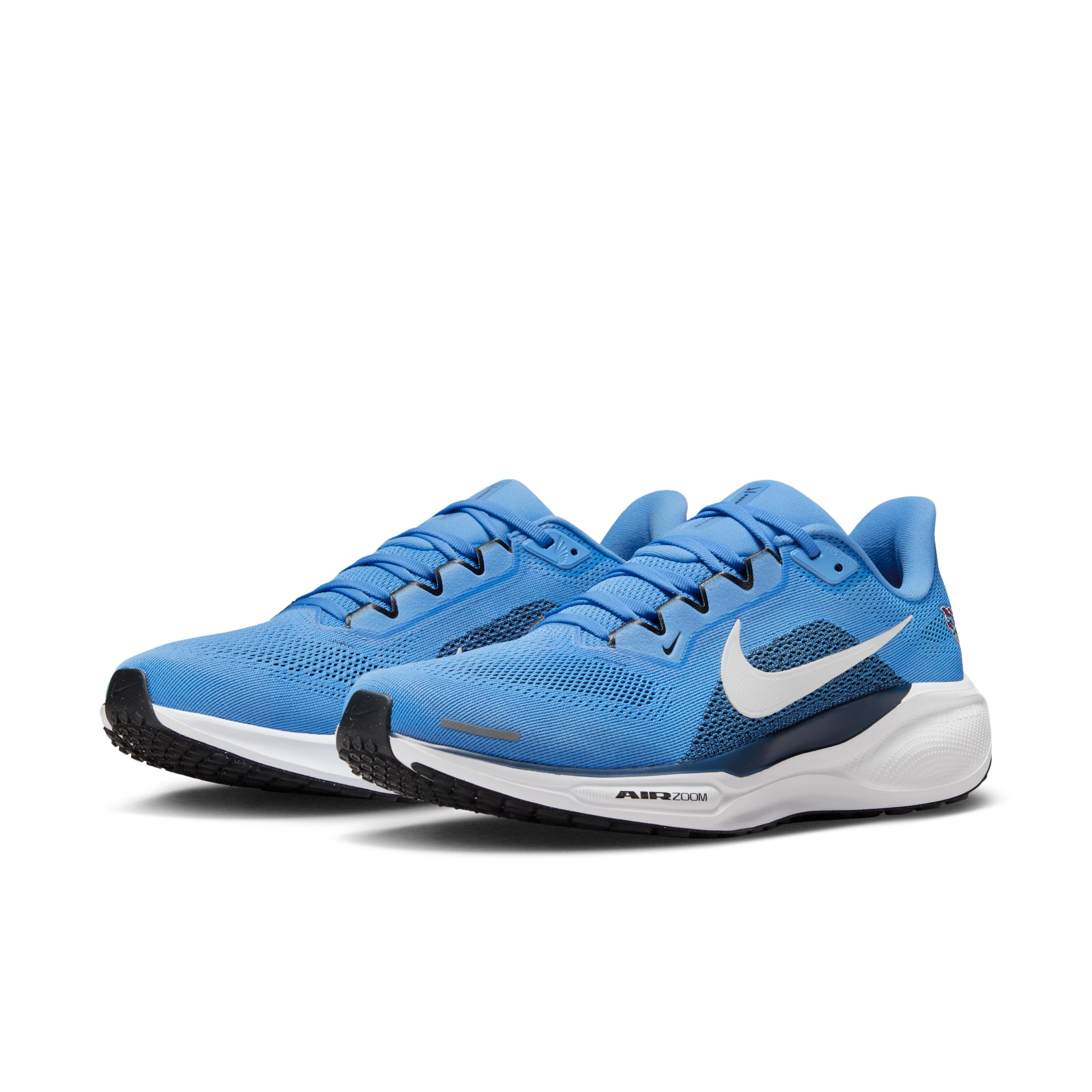 Tennessee Titans Pegasus 41 Nike Men's NFL Road Running Shoes Product Image