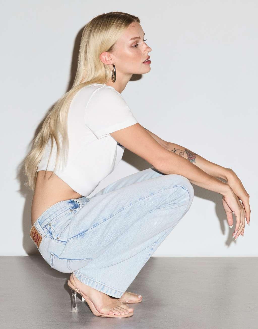 Levi's 94 baggy seamed jeans in light blue Product Image