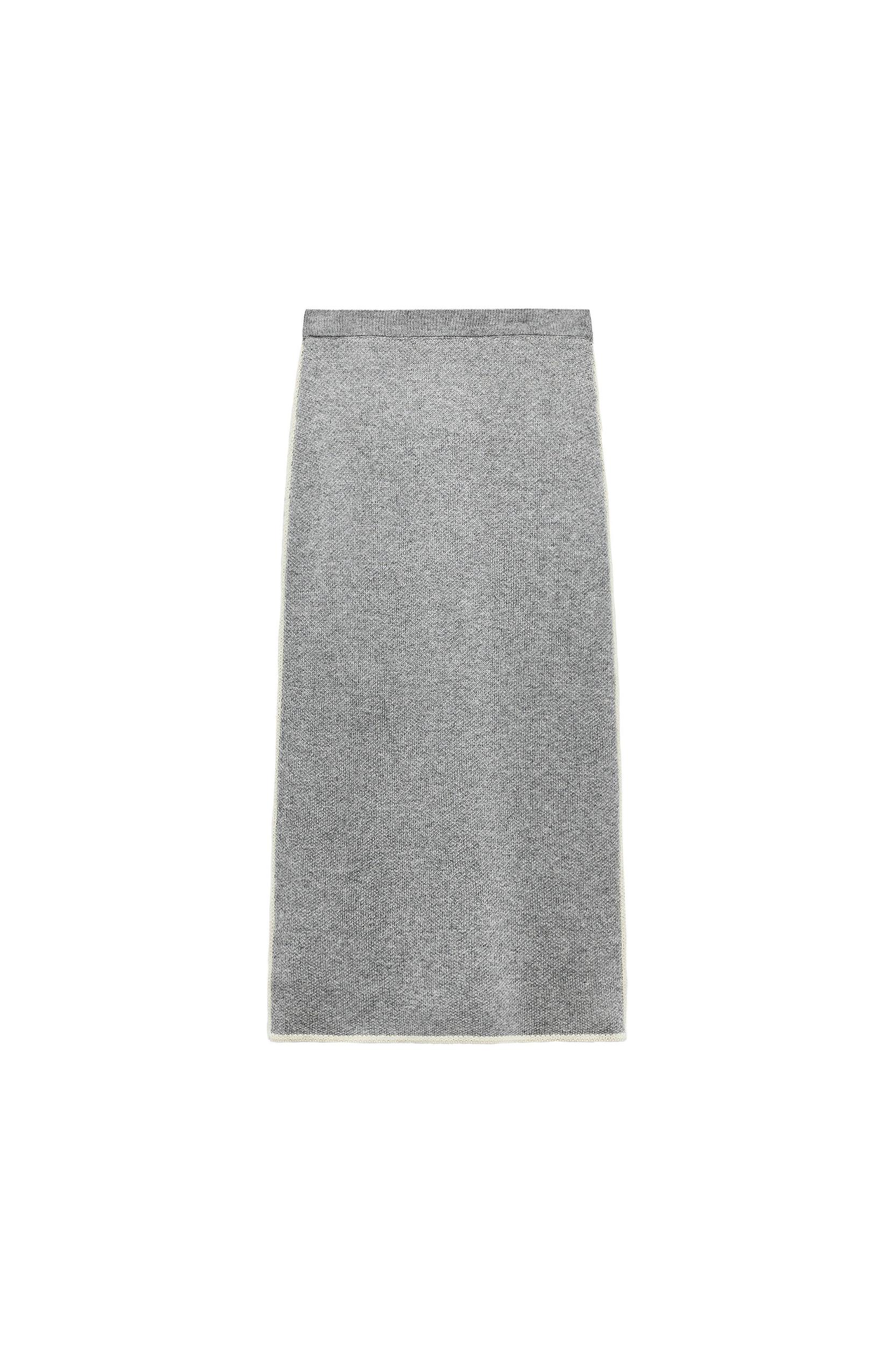 CONTRASTING PIPING KNIT MIDI SKIRT Product Image