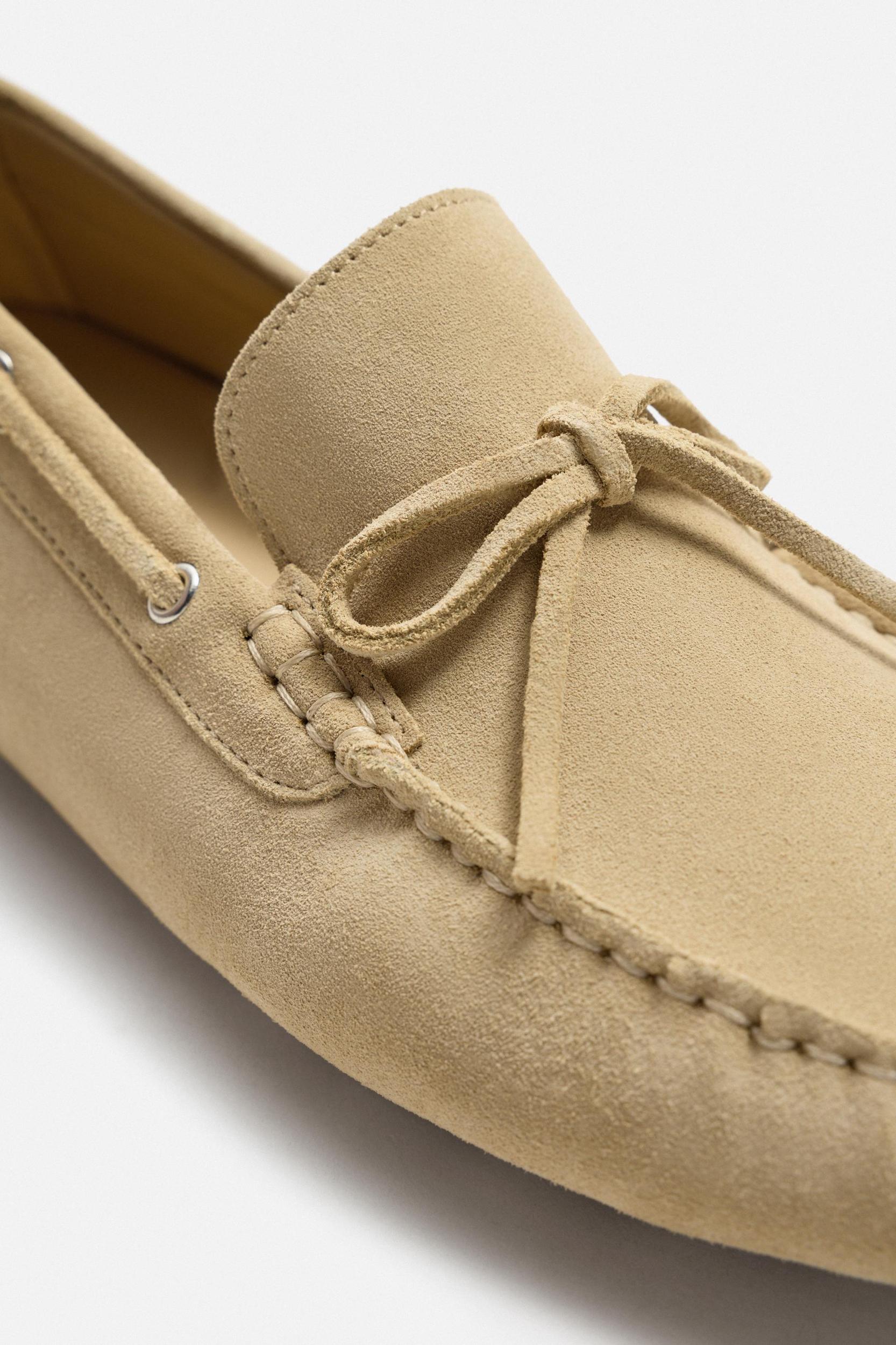 CASUAL LEATHER LOAFERS Product Image