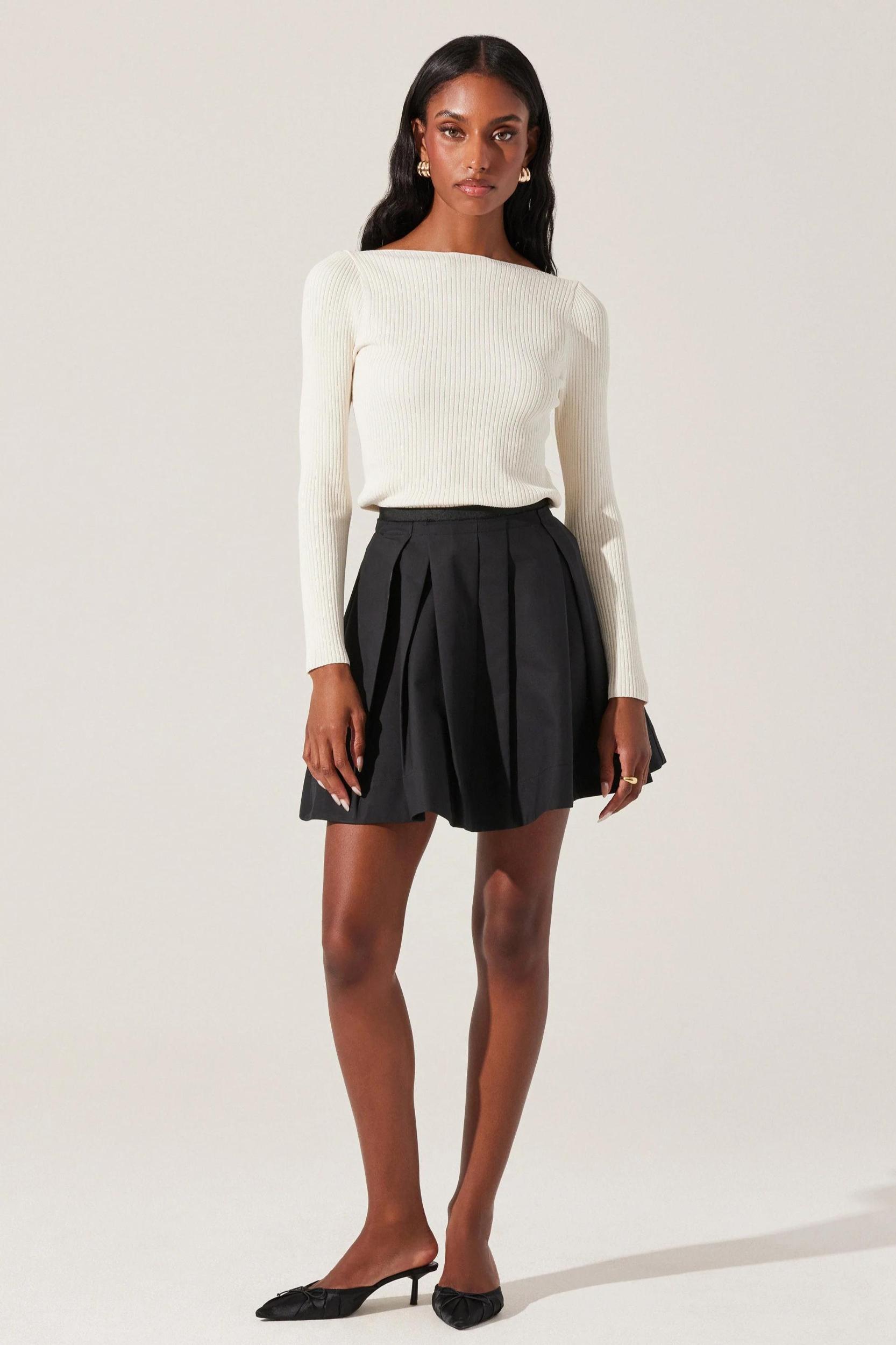 Lauryn Contrast Bow Back Sweater Product Image