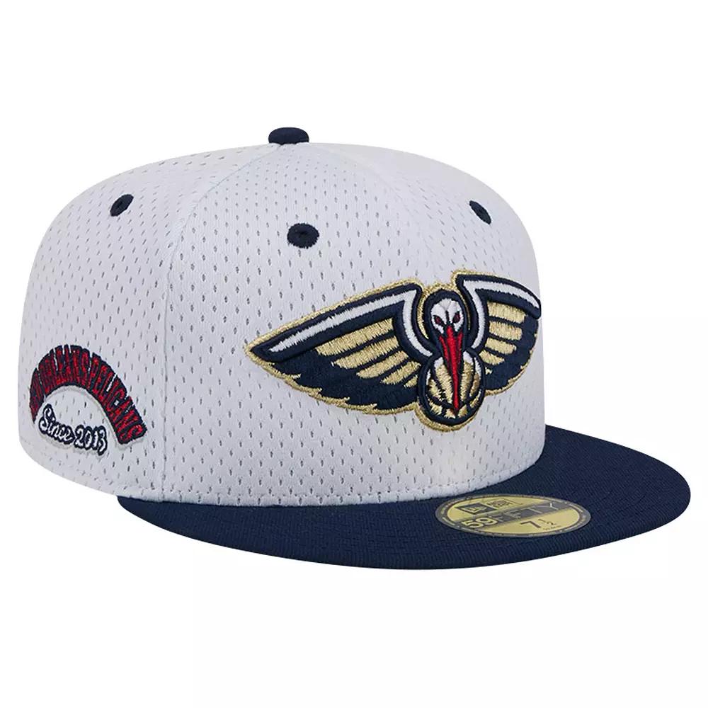 Men's New Era White/Navy New Orleans Pelicans Throwback 2Tone 59FIFTY Fitted Hat,  Product Image