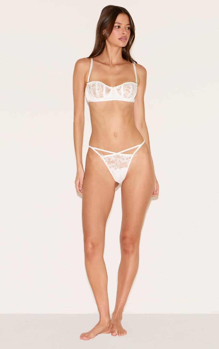White Lace Cup Boning Detail Underwired Lingerie Set Product Image