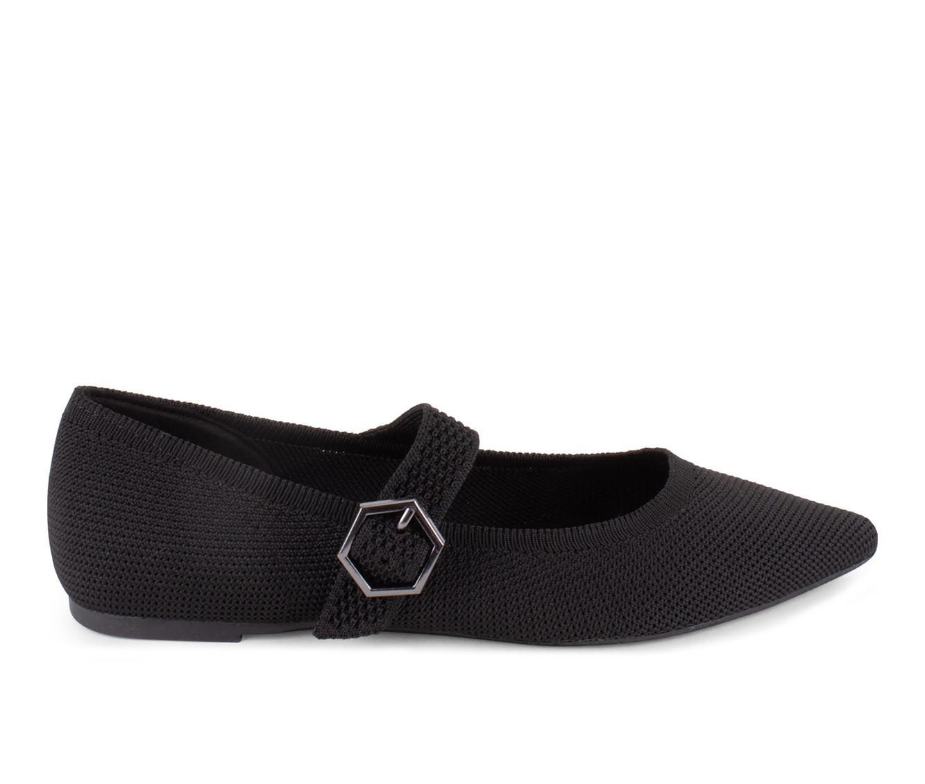 Women's Tahari Valencia Flats Product Image