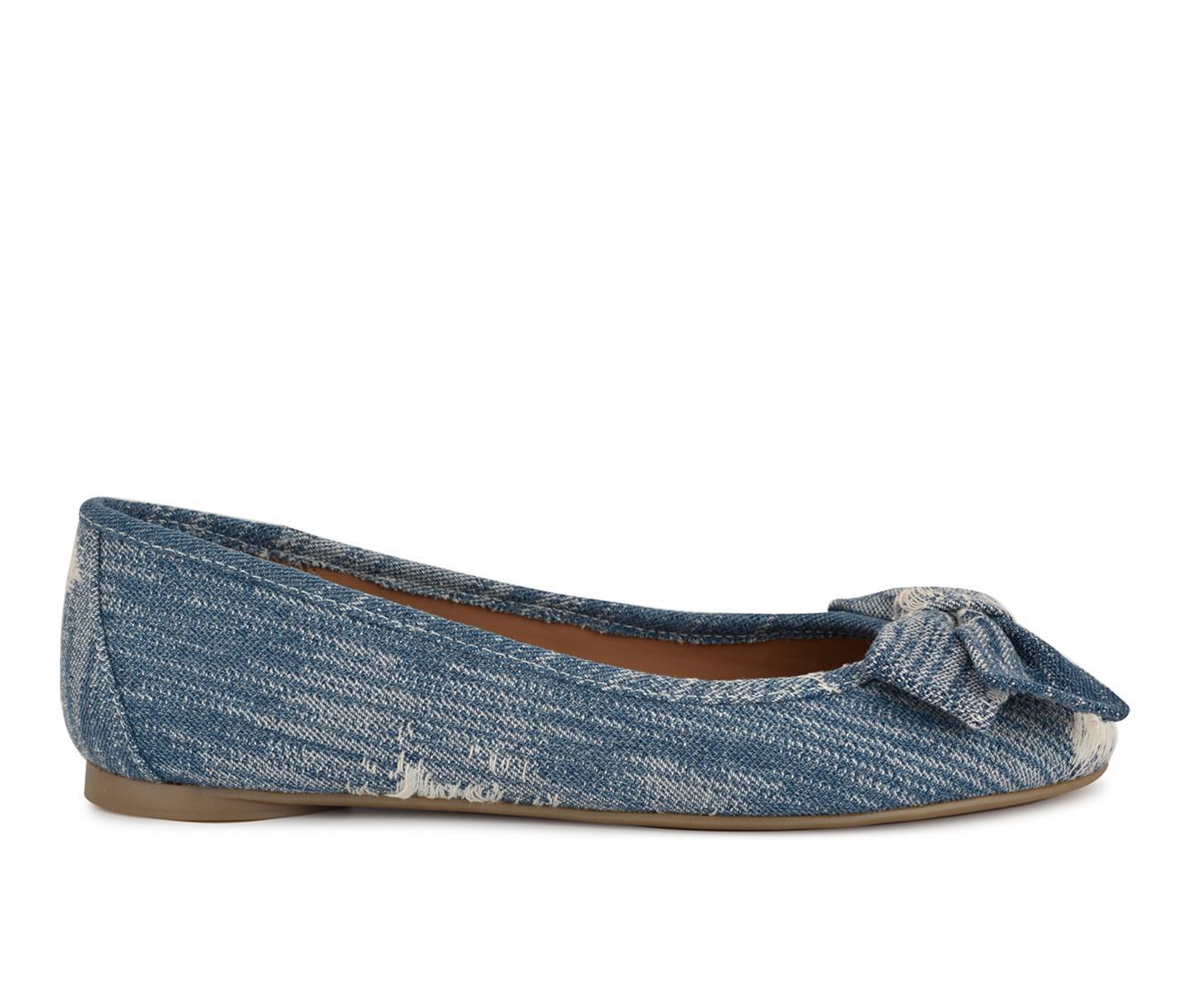 Women's Nine West Veronika Flats Product Image