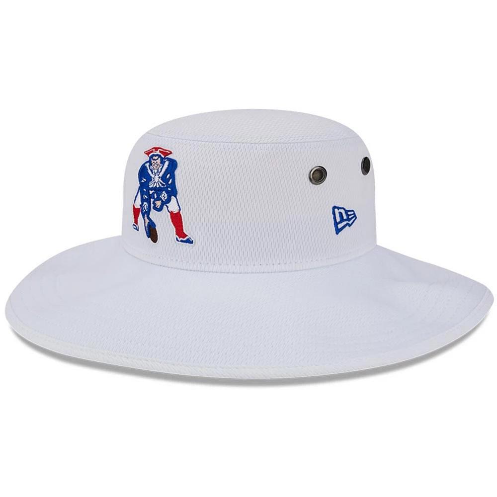 Men's New Era White New England Patriots 2023 NFL Training Camp Throwback Panama Bucket Hat Product Image
