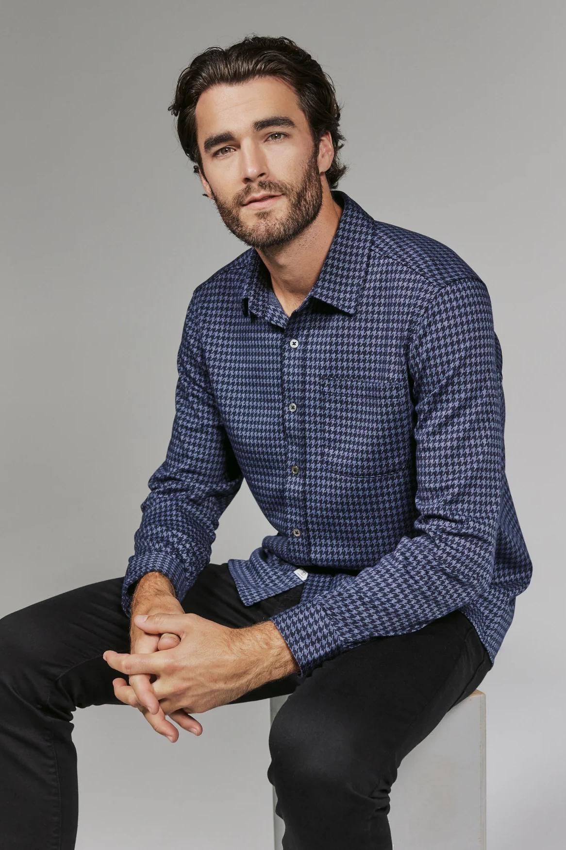 Generation Knit Shirt - Navy Product Image