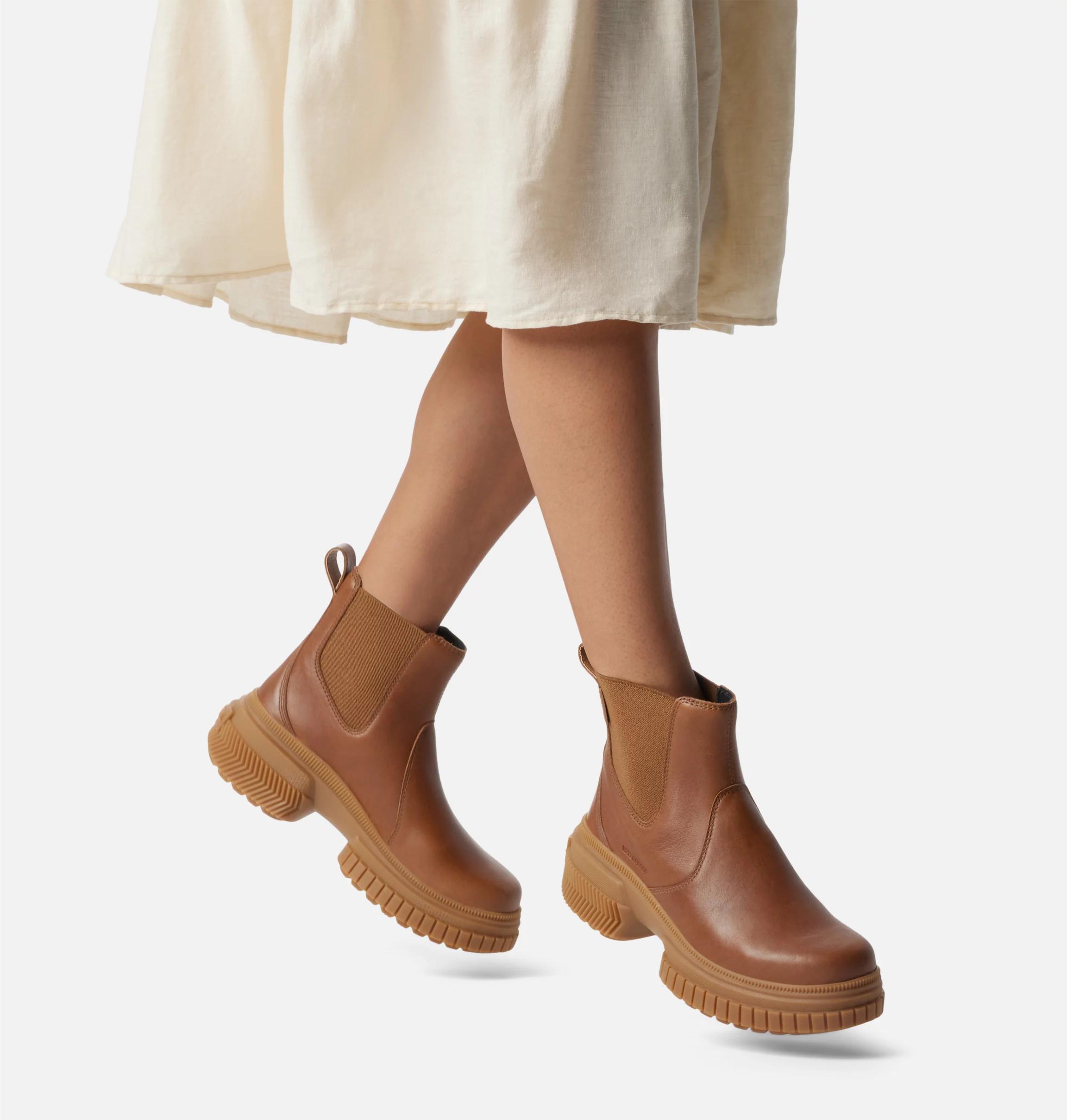 ONA AVE™ Women's Waterproof Chelsea Boot Product Image