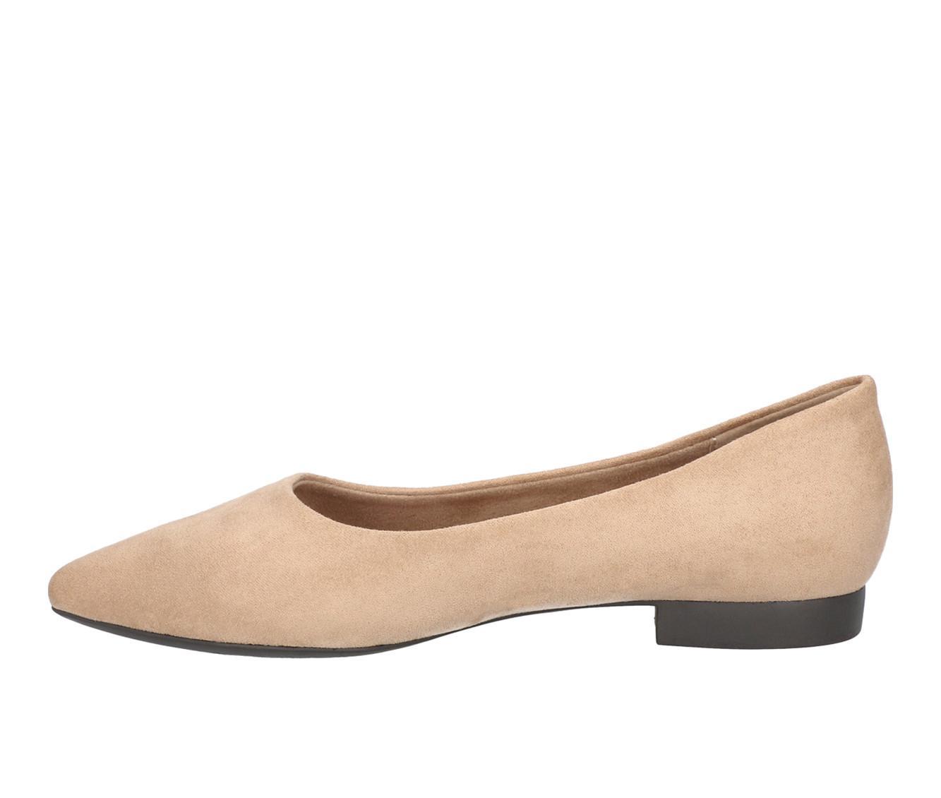 Women's Bella Vita Mireya Flats Product Image