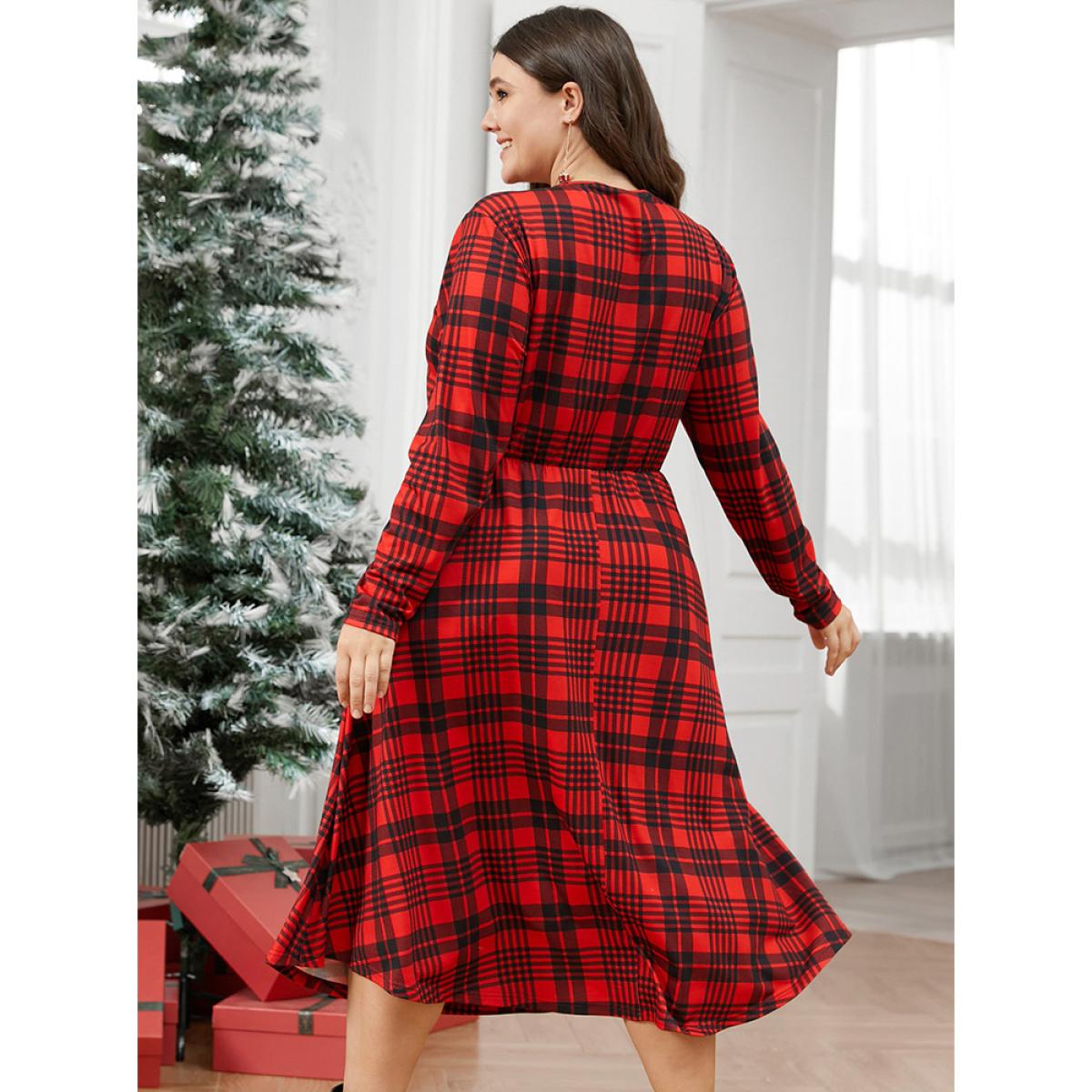 Plus Size Plaid Surplice Neck Pocket Midi Dress Red Women Elegant Elastic Waist V-neck Long Sleeve Curvy Midi Dress BloomChic 30/6X Product Image