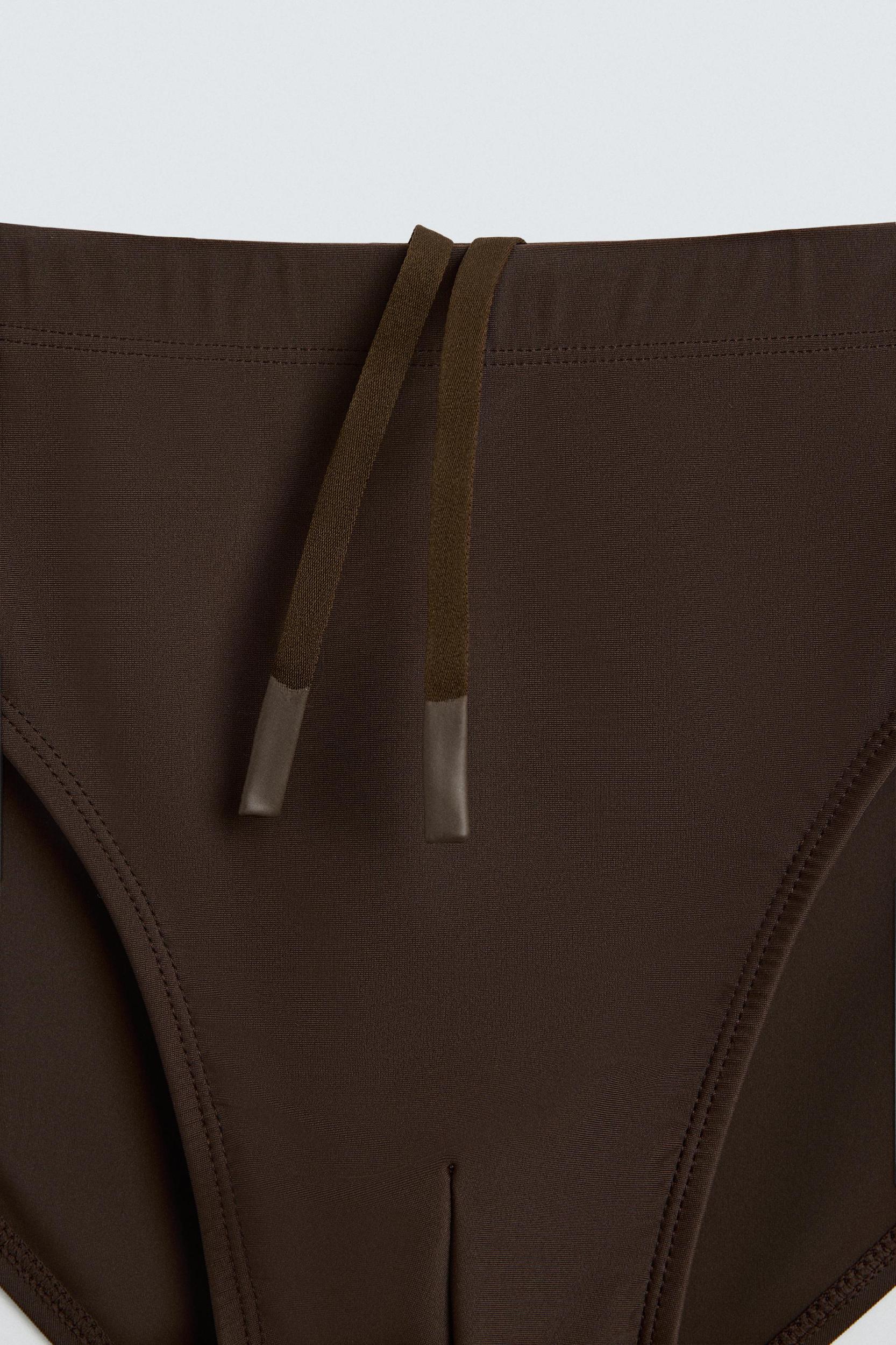 FITTED SWIM BRIEFS Product Image