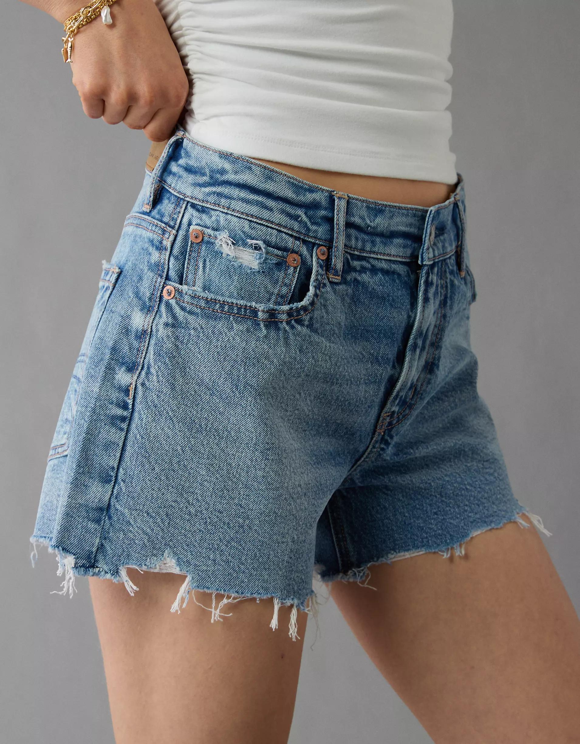 AE Strigid Super High-Waisted Relaxed Denim Short Product Image