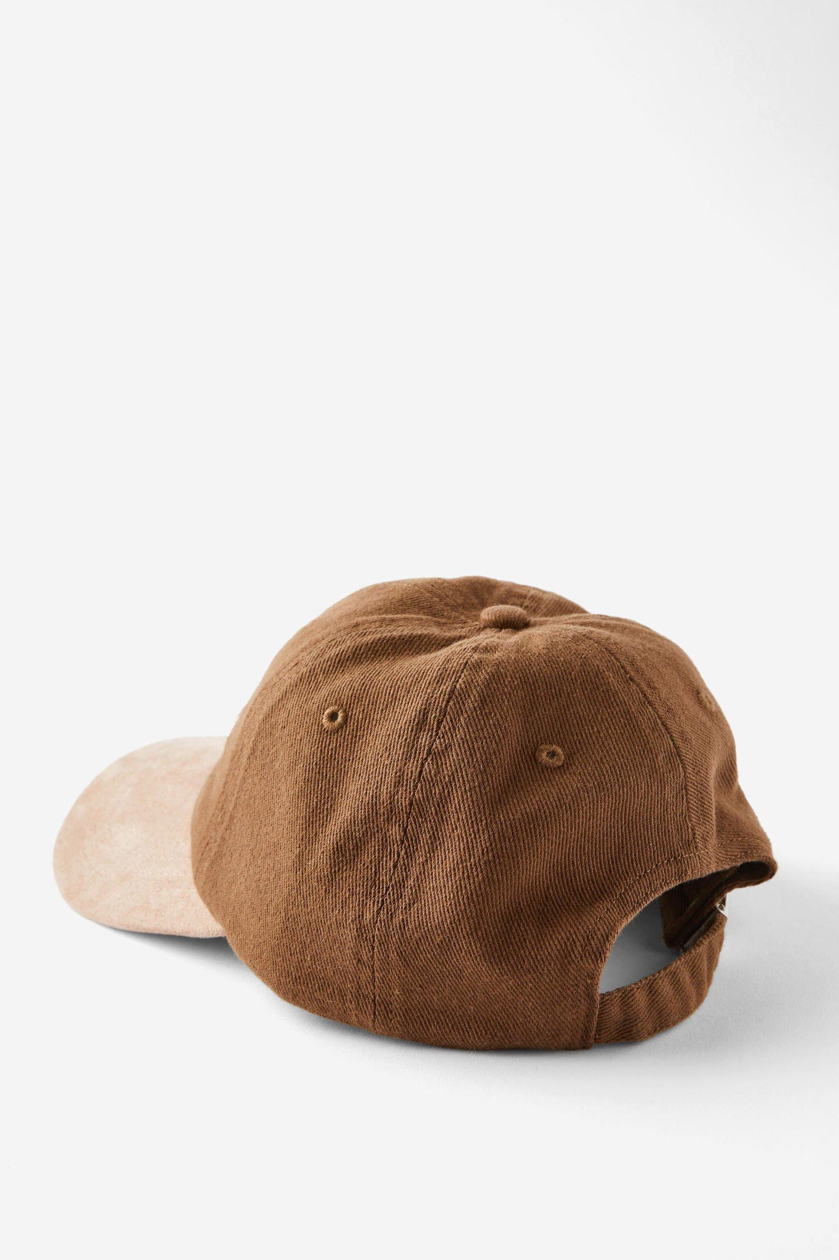 Classic Dad Cap Product Image