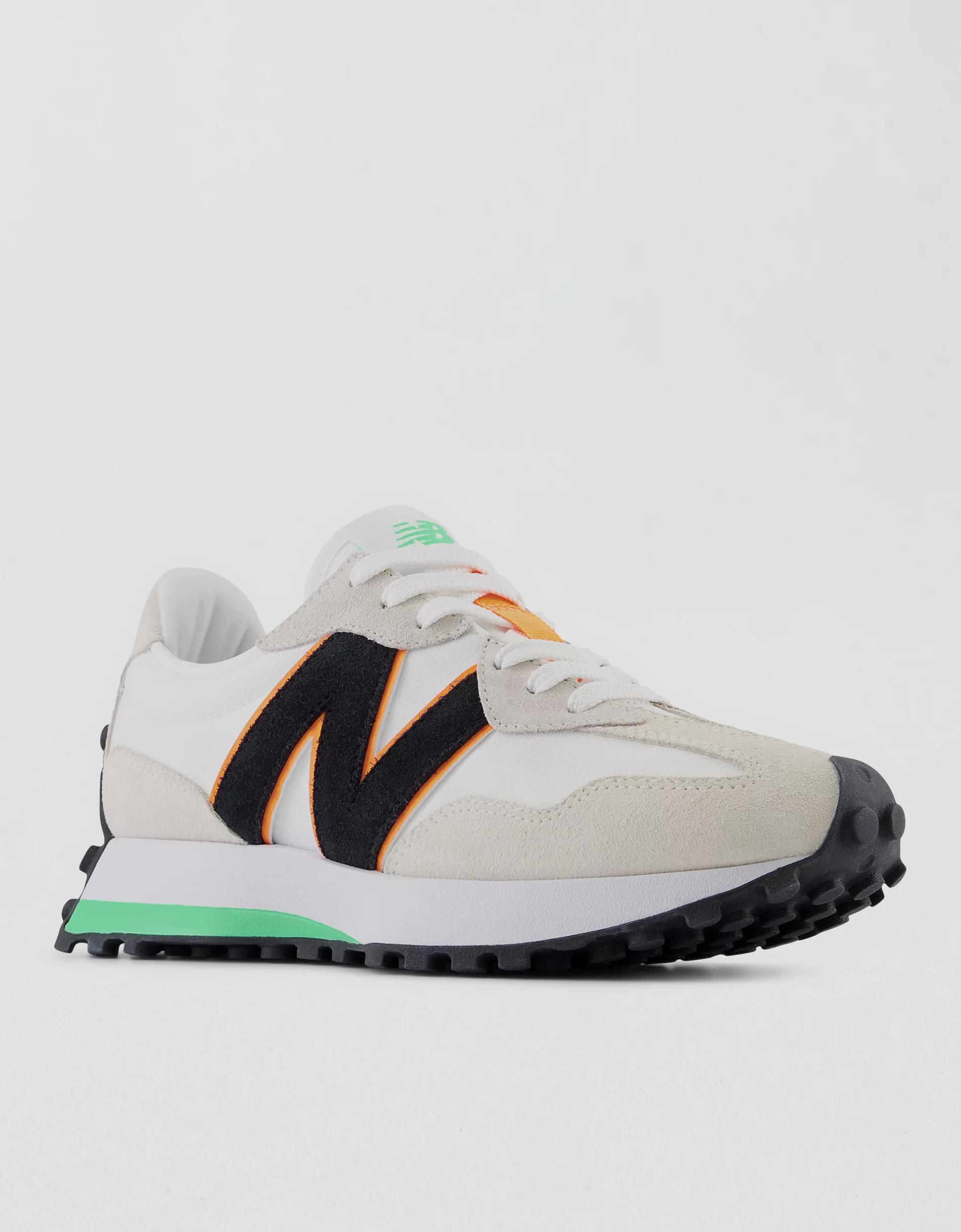 New Balance 327 Sneaker Product Image