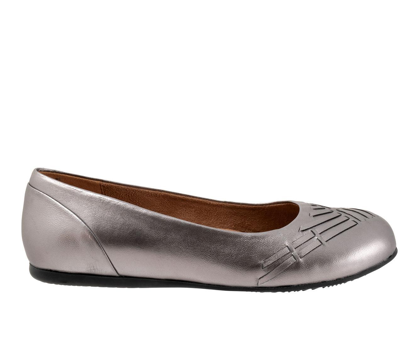 Women's Softwalk Sonoma Weave Flats Product Image