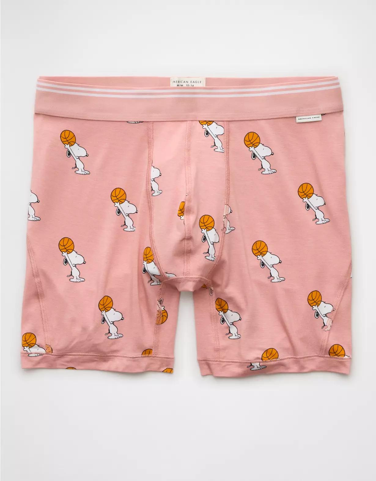 AEO Men's Snoopy Basketball 6" Ultra Soft Boxer Brief Product Image