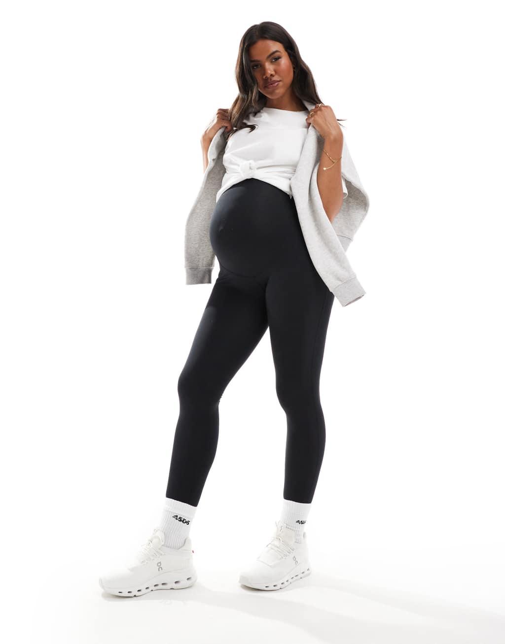 4505 Maternity Icon yoga soft touch gym leggings in black  Product Image