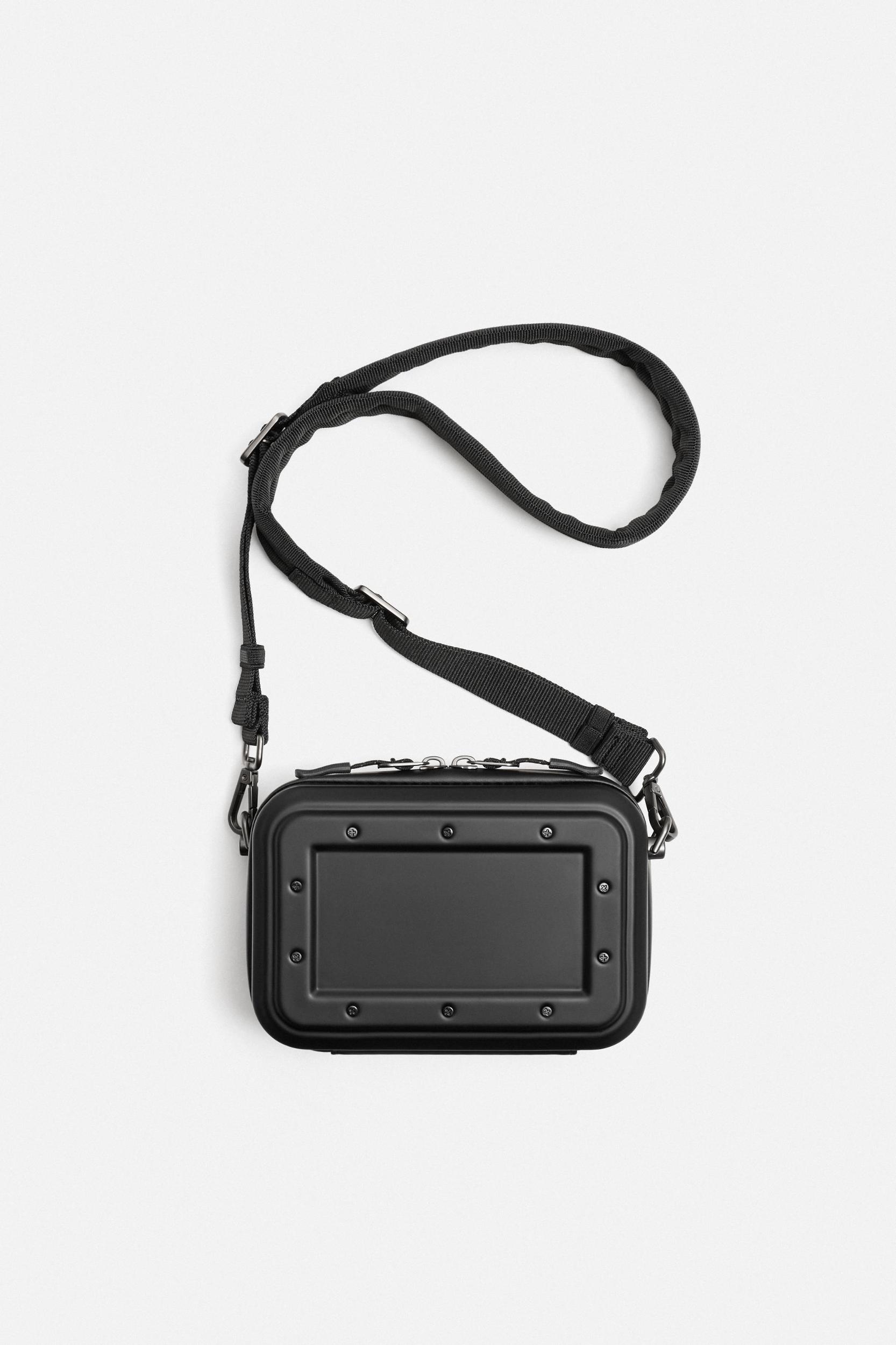 BOX CROSSBODY BAG Product Image
