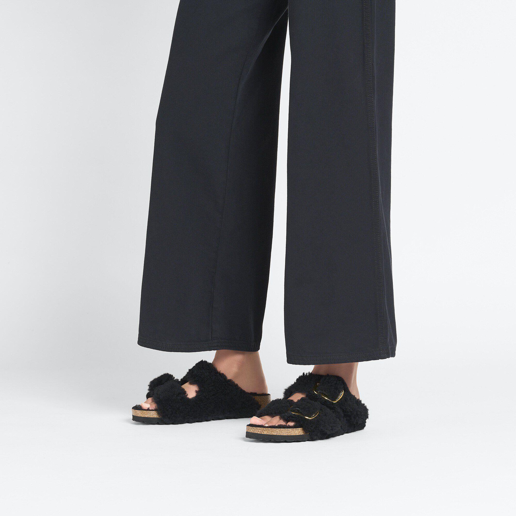 Arizona Big Buckle Shearling Product Image