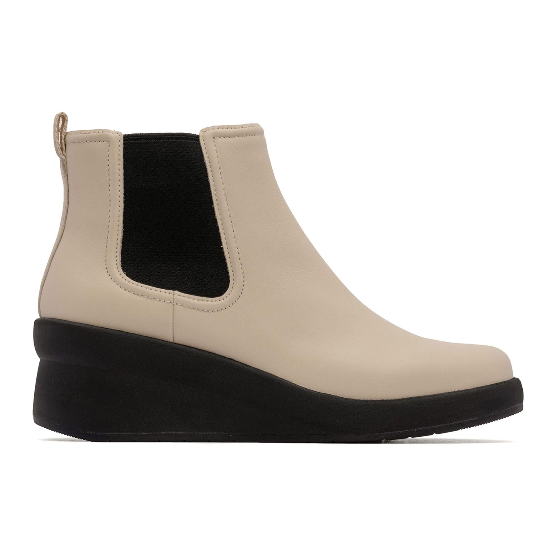 Passage Chelsea Metatarsal Female Product Image