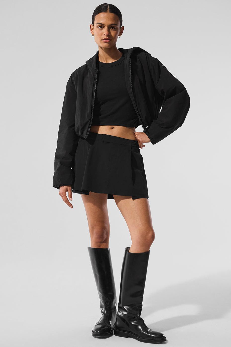 Cropped Mountain Peak Full-Zip Hoodie - Black Female Product Image