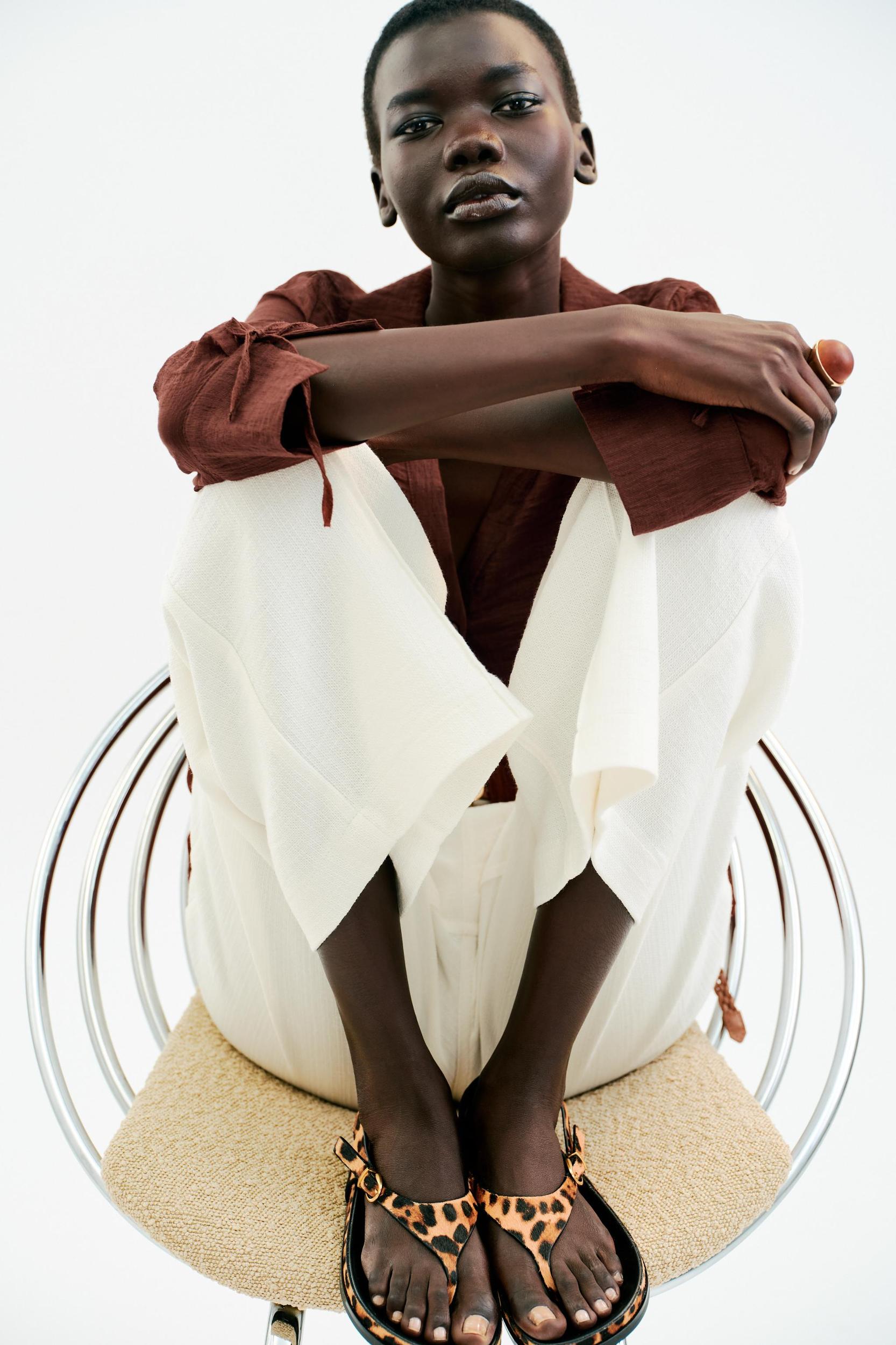 ANIMAL PRINT FUR LEATHER SANDALS Product Image