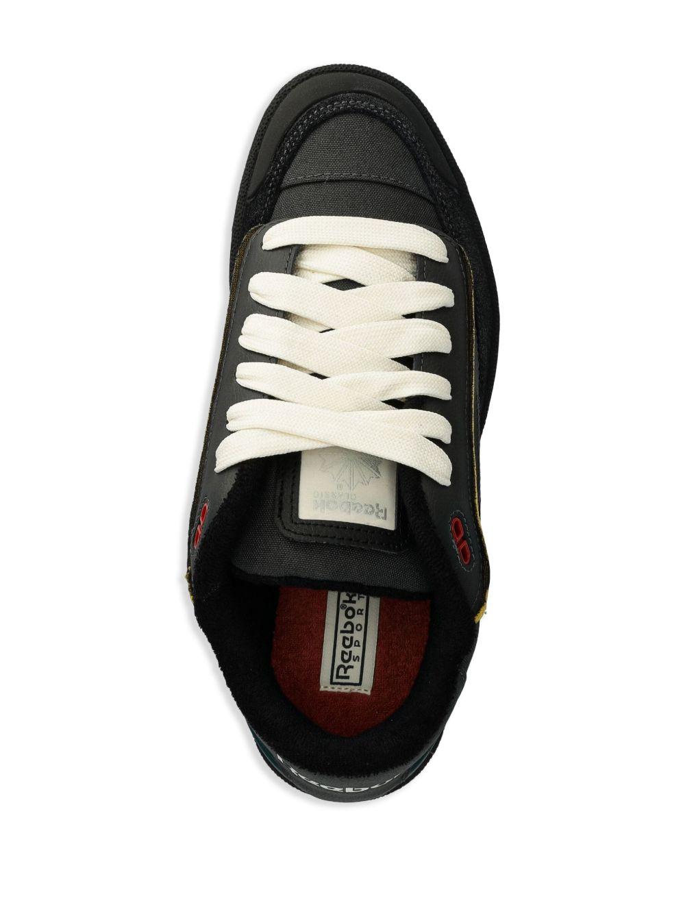 Club C sneakers Product Image