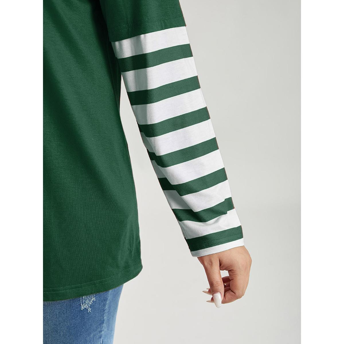 Plus Size Snowflake Striped Patchwork T-shirt Green Women Casual Contrast Christmas Round Neck Festival-Christmas T-shirts BloomChic 14-16/1X Product Image