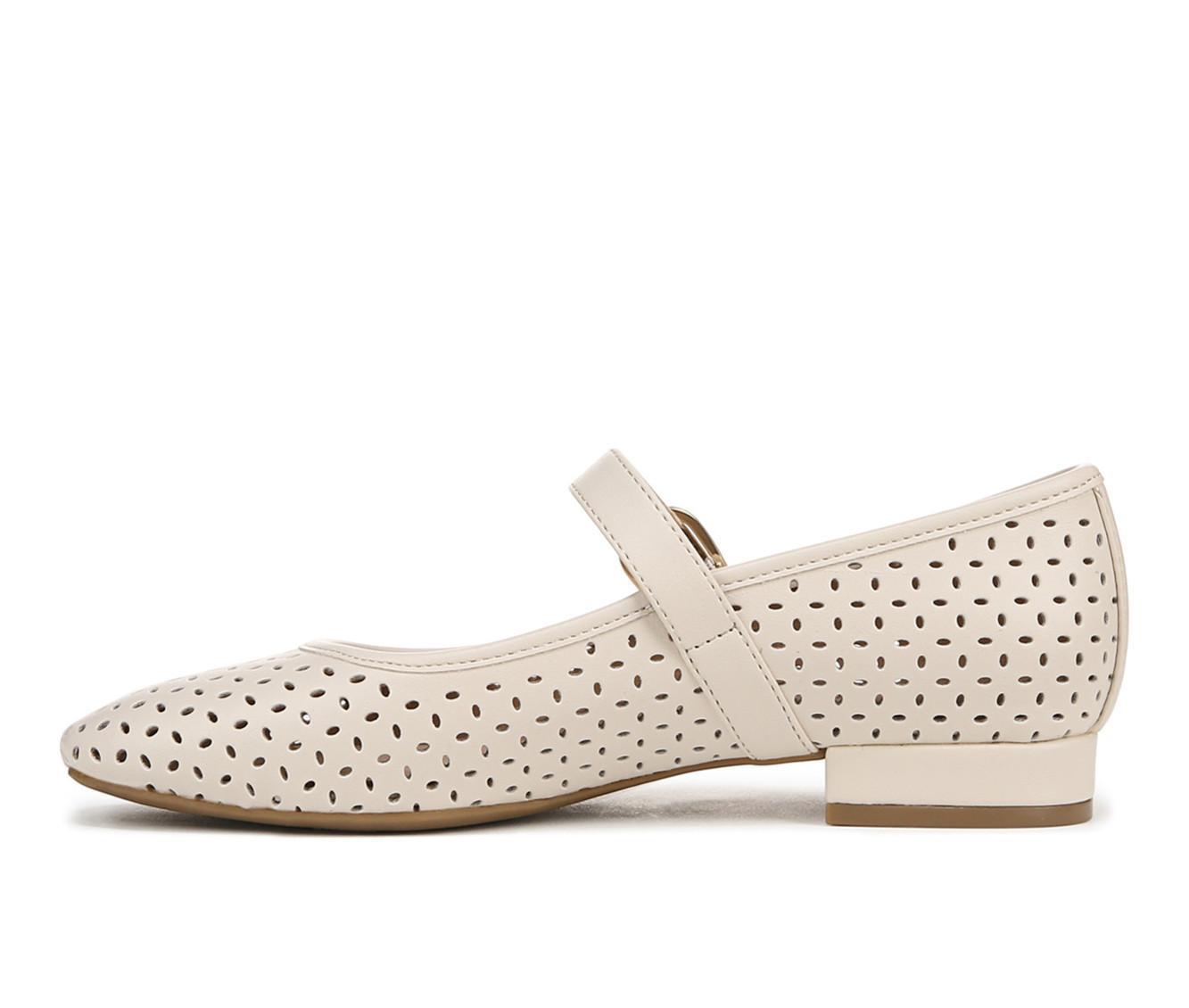 Women's LifeStride Cameo Mary Jane 3 Flats Product Image