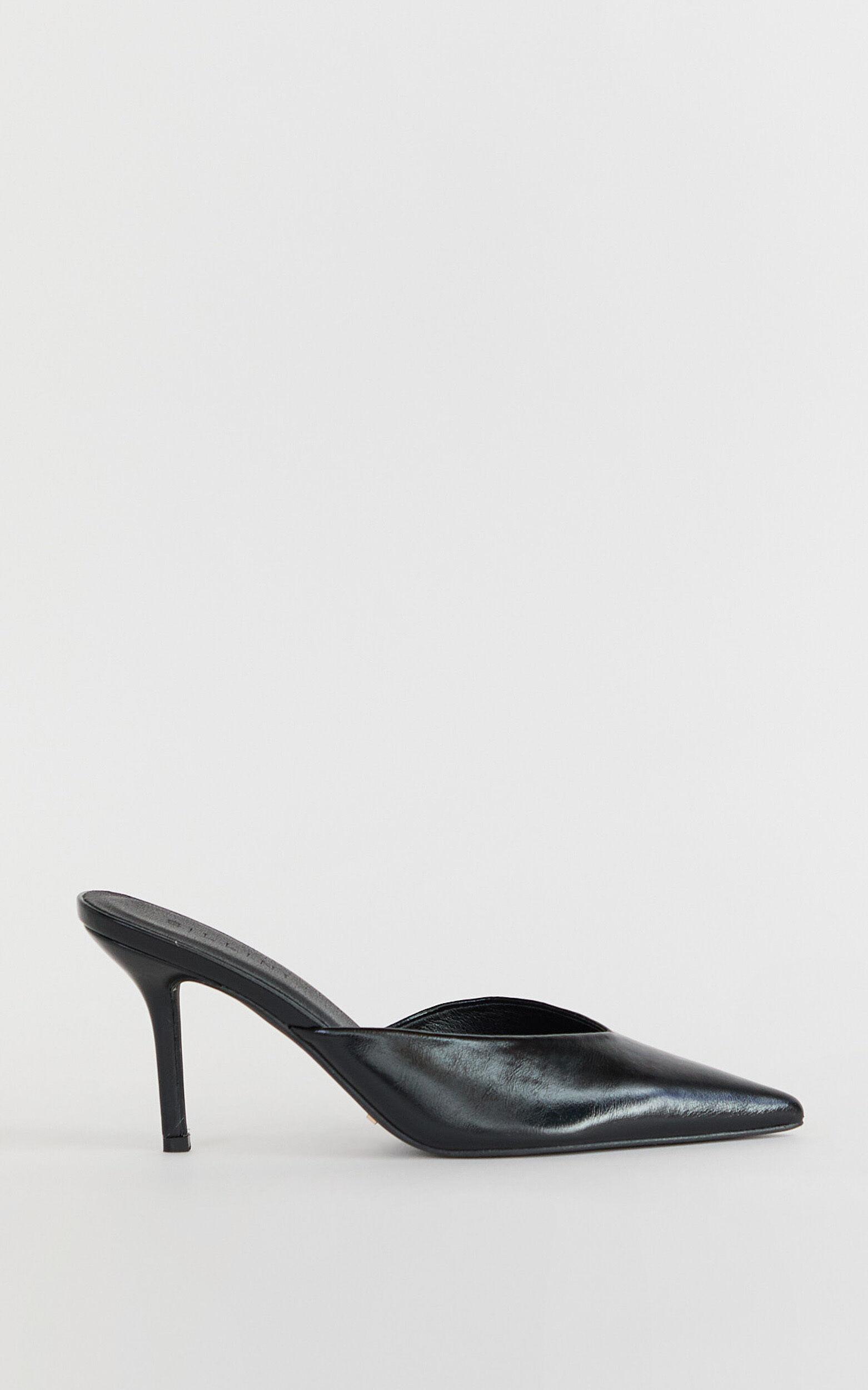 Billini - Karey Heels in Black Shine Product Image
