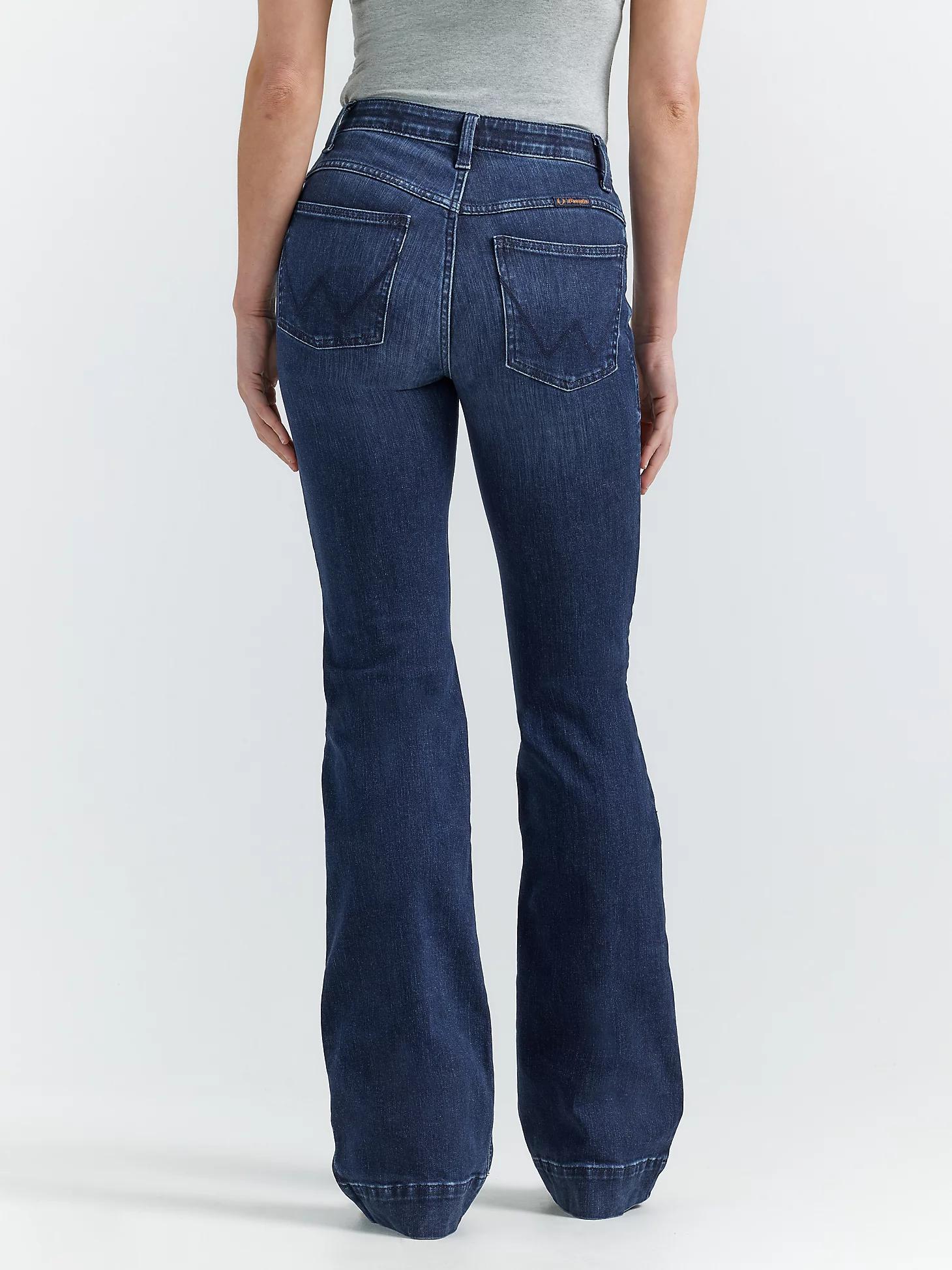Women's Wrangler Ultimate Riding Jean Willow Mid-Rise Trouser in Sloane Product Image