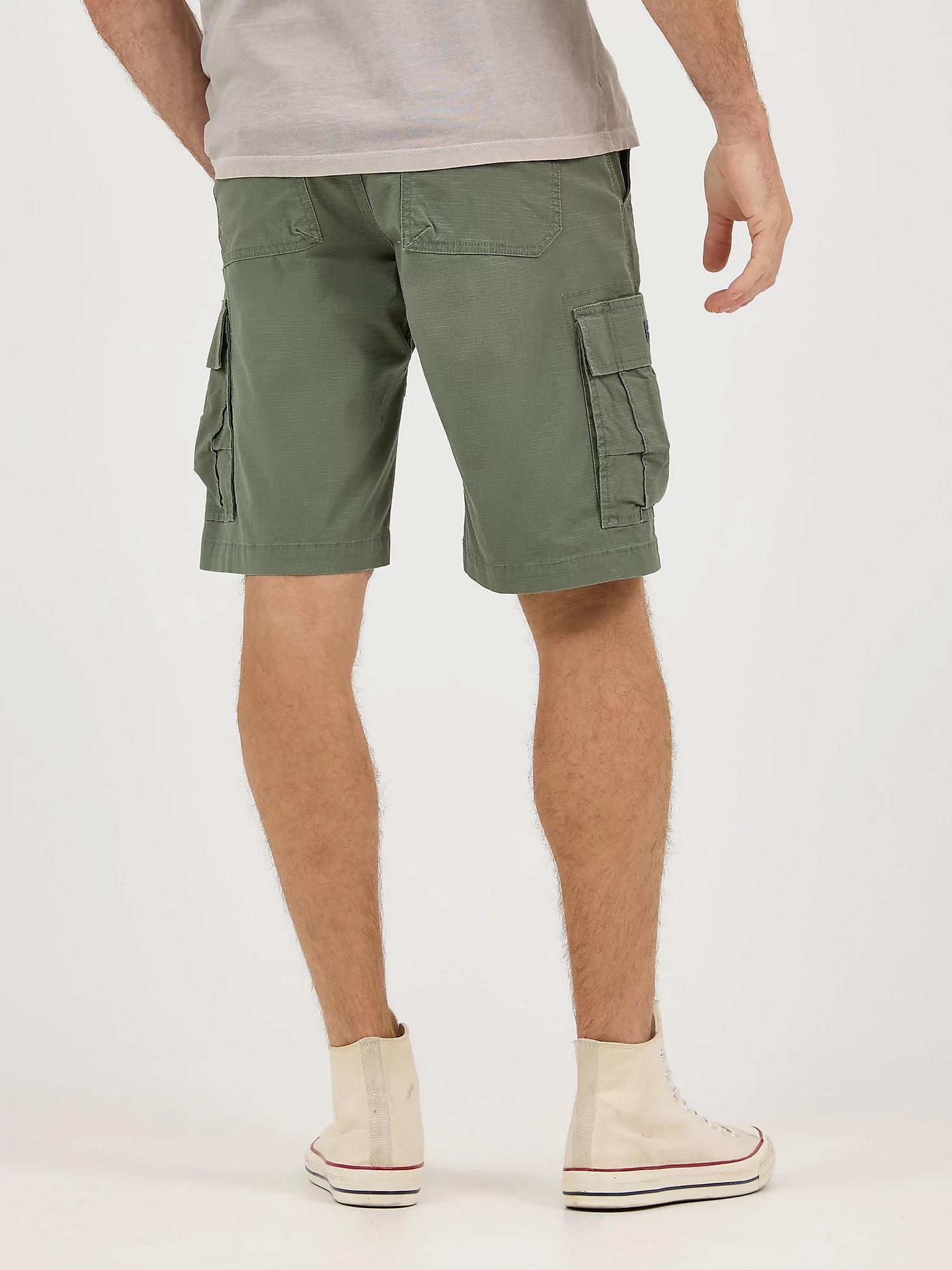 Men's Extreme Motion Carolina Ripstop Cargo Short | Men's Shorts | Lee® Product Image