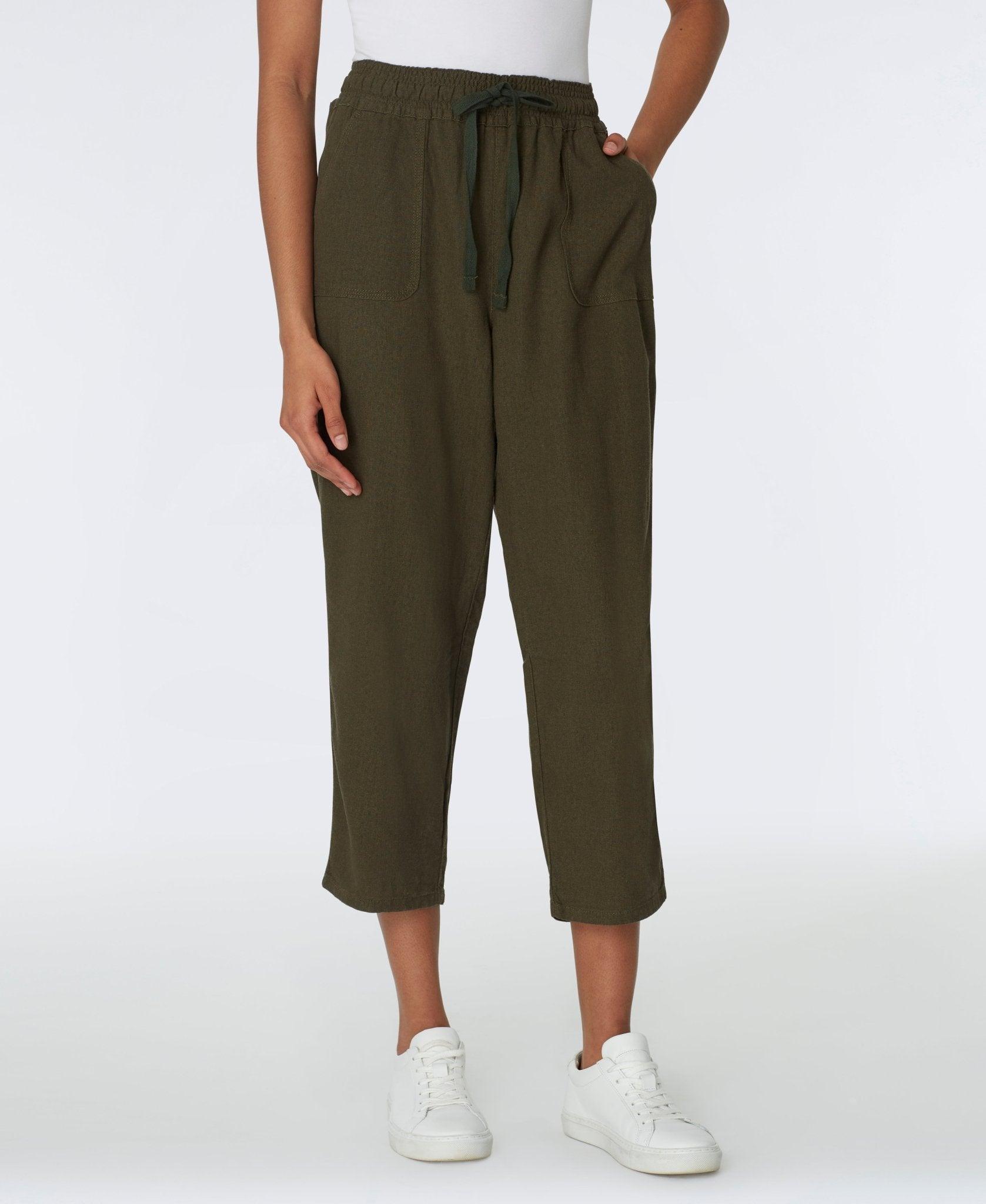 Westport Signature Pull on Capri Product Image