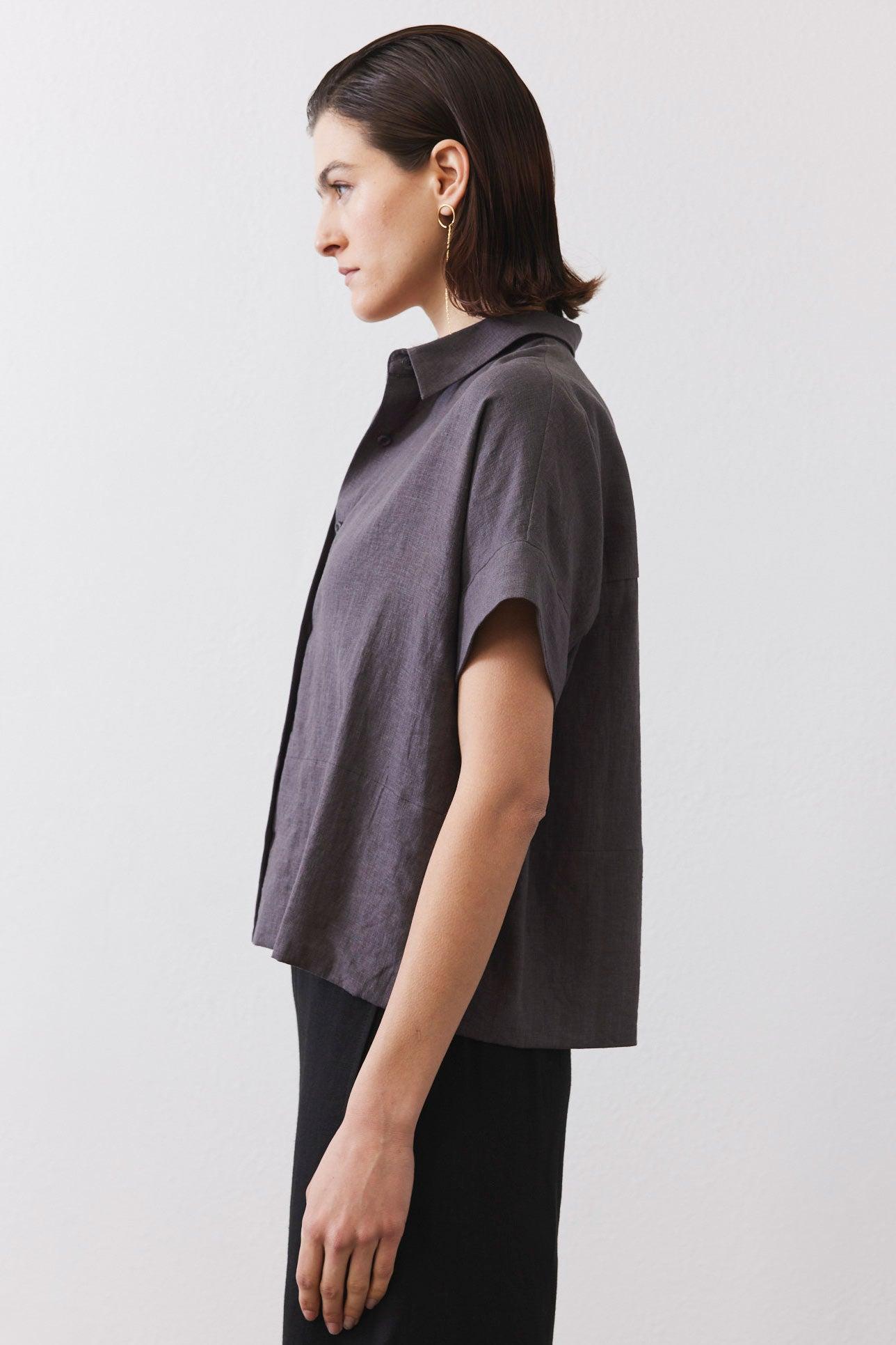 Boxy Linen Cropped Blouse Product Image