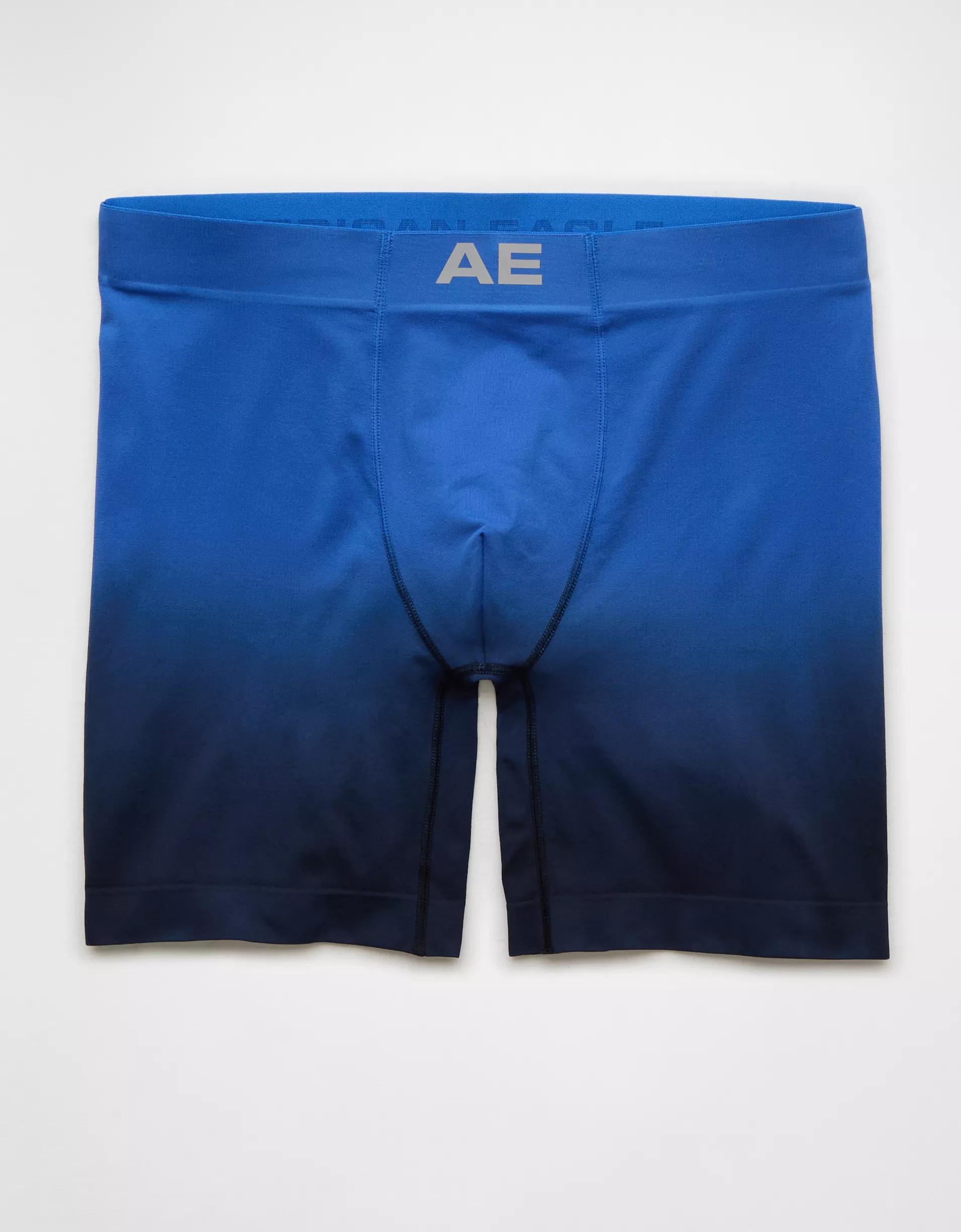 AEO Men's Gradient 6" StealthMode Boxer Brief Product Image