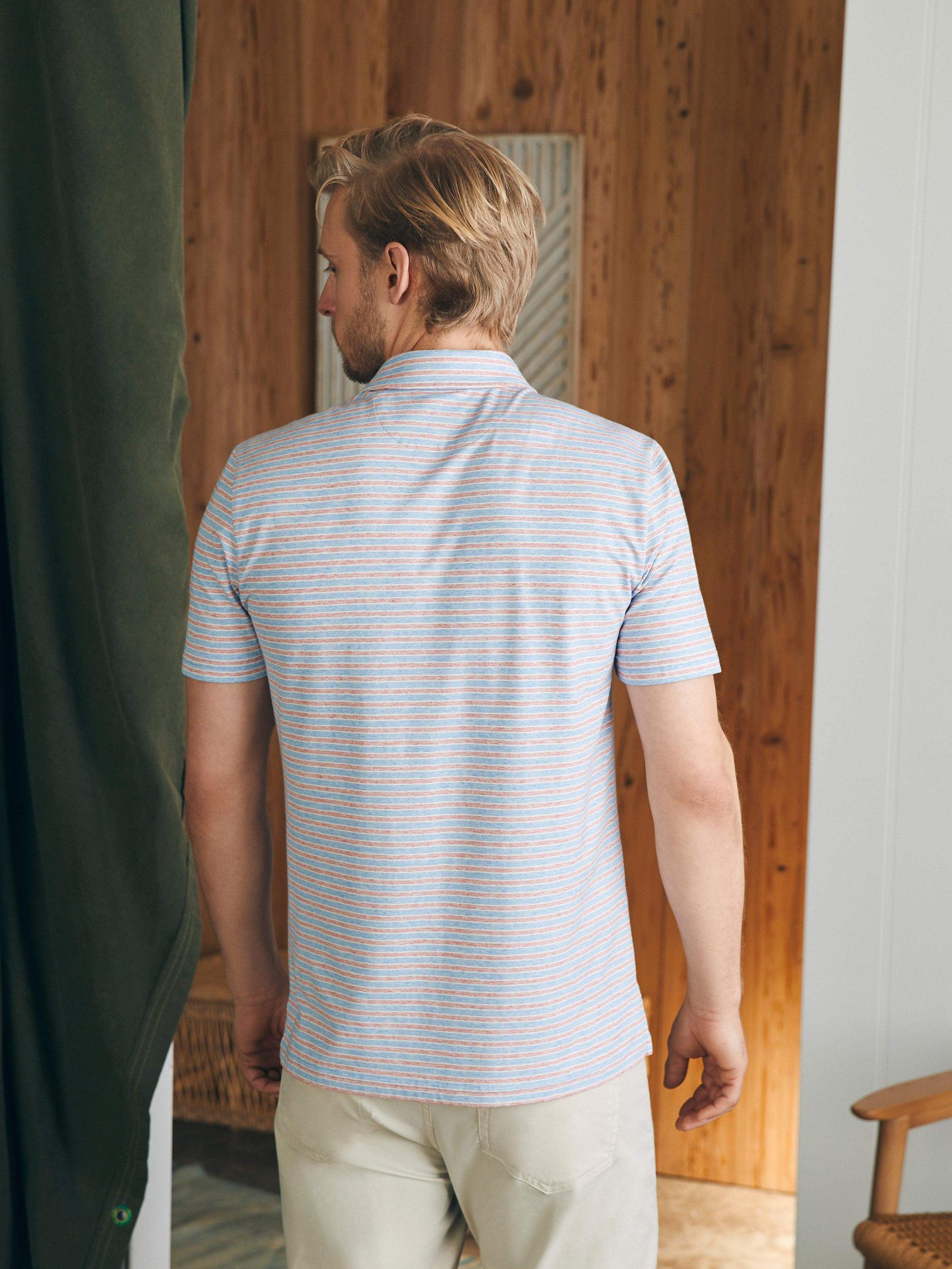 Short-Sleeve Movement™ Polo Shirt - Horizon Line Stripe Male Product Image