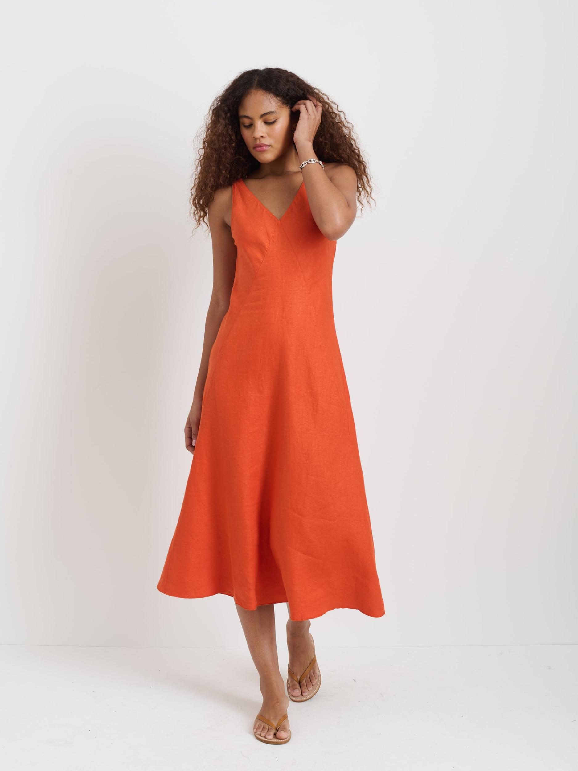 Flora Dress In Linen Product Image