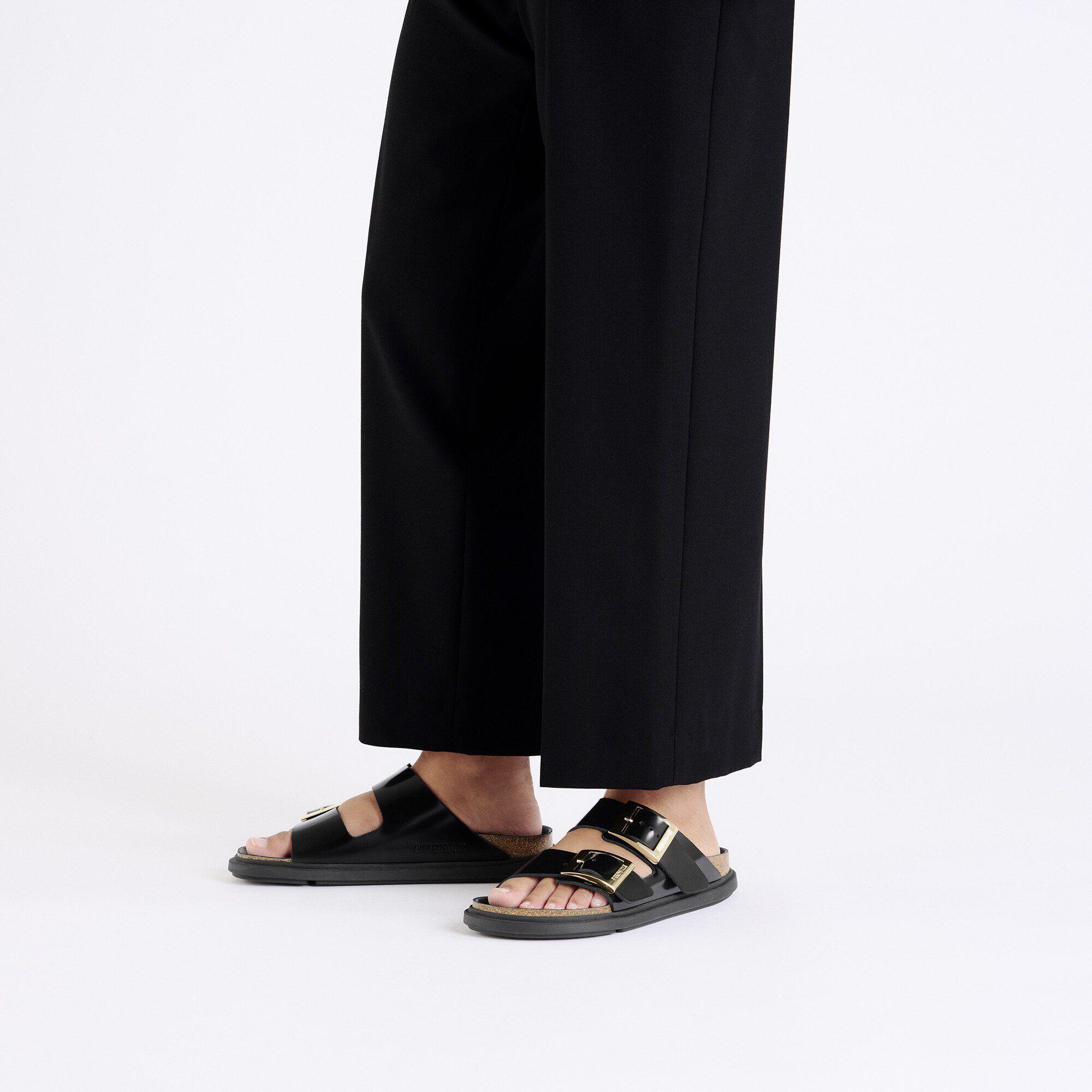 Arizona Droplet Buckle Natural Leather Patent Product Image