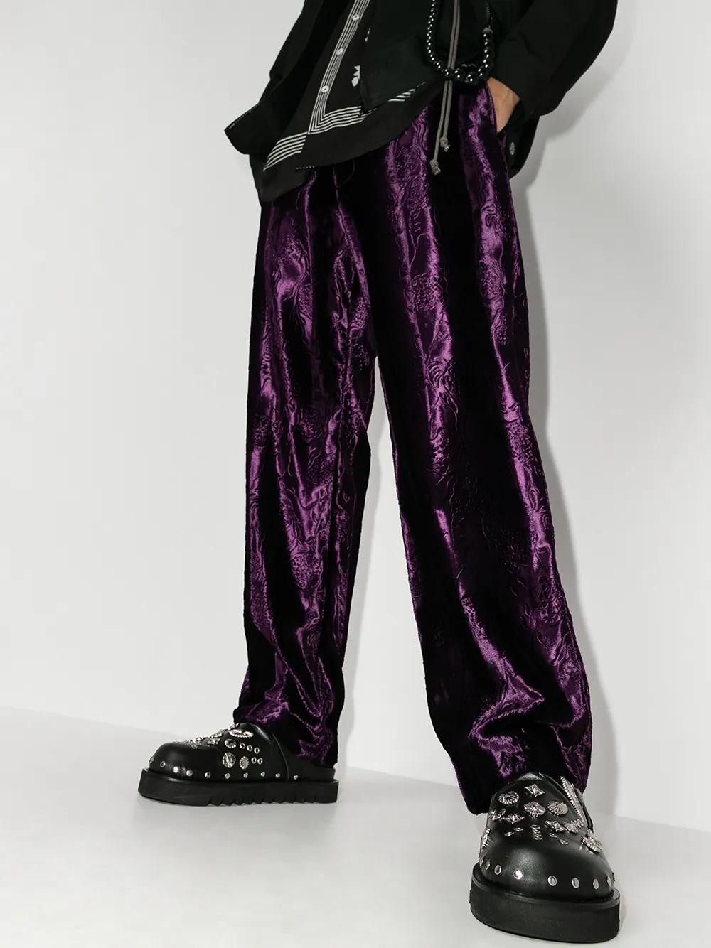 studded slippers Product Image