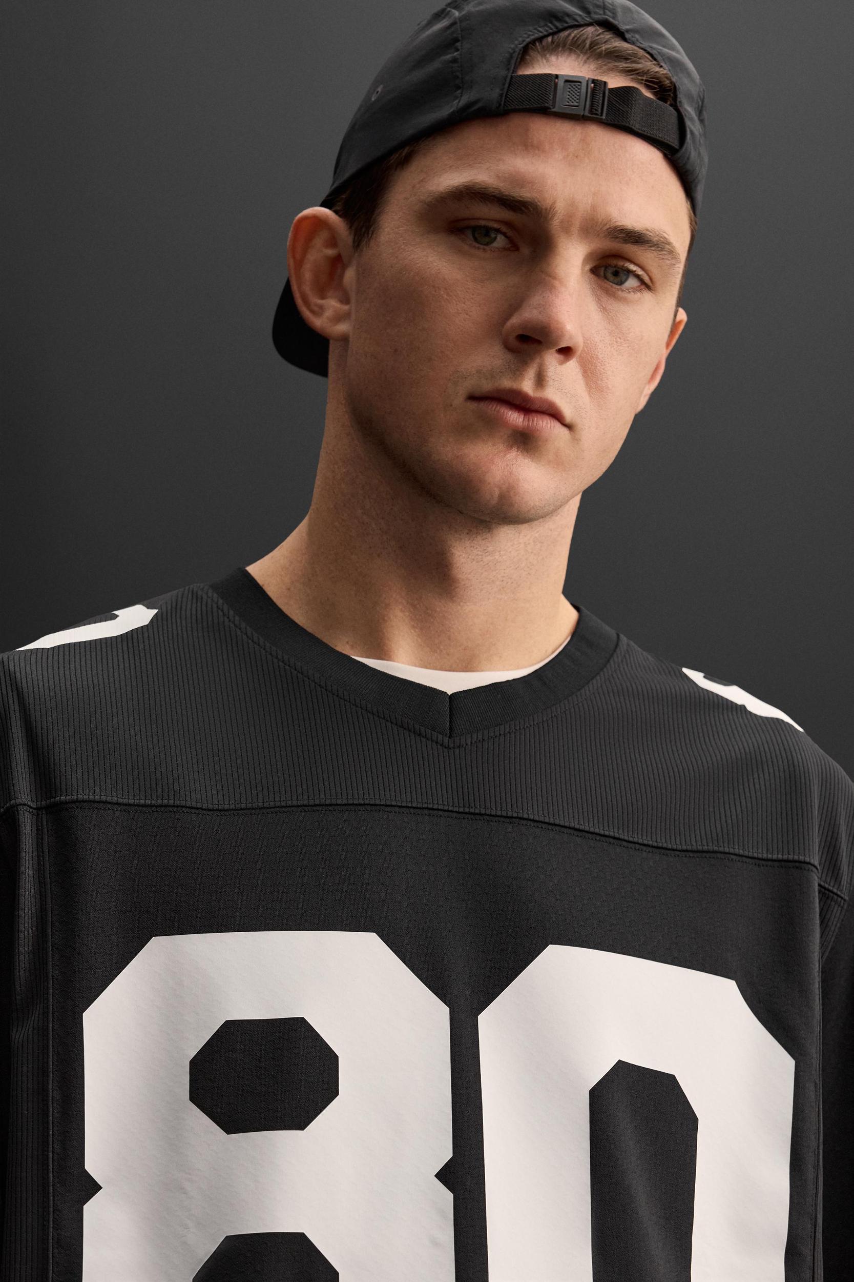 FOOTBALL JERSEY Product Image