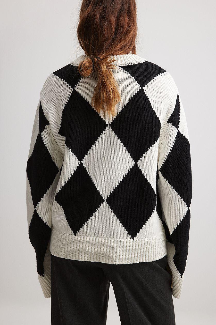 Oversized Checkered Knitted Sweater Product Image