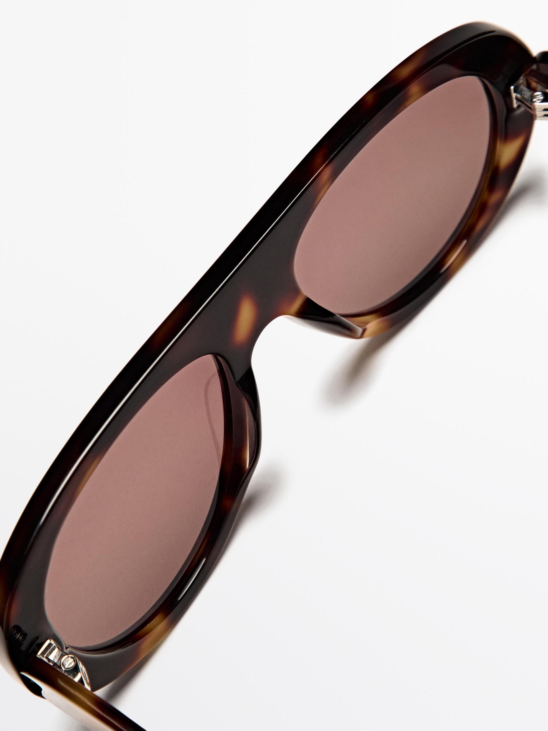 Oval sunglasses Product Image