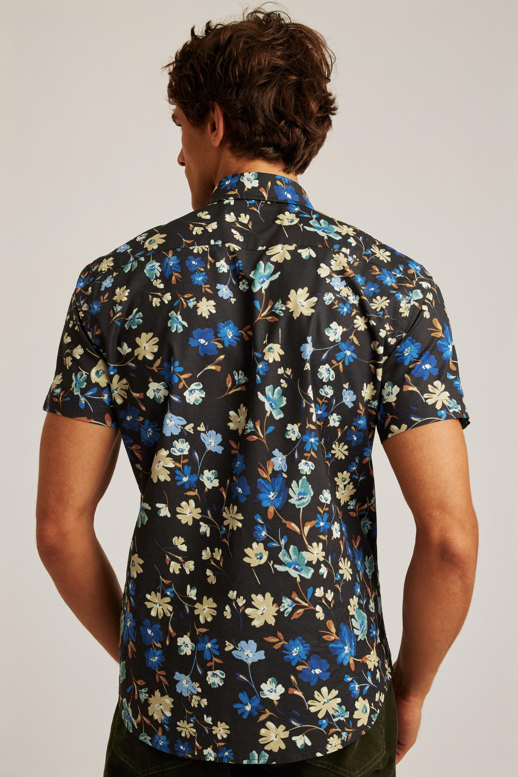 Riviera Short Sleeve Shirt Product Image