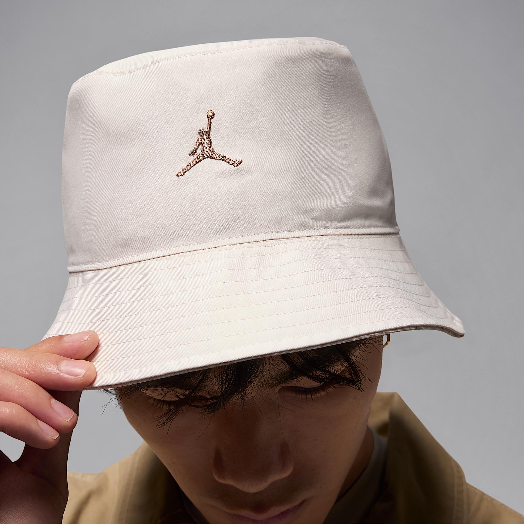 Jordan Apex Reversible Bucket Hat Product Image