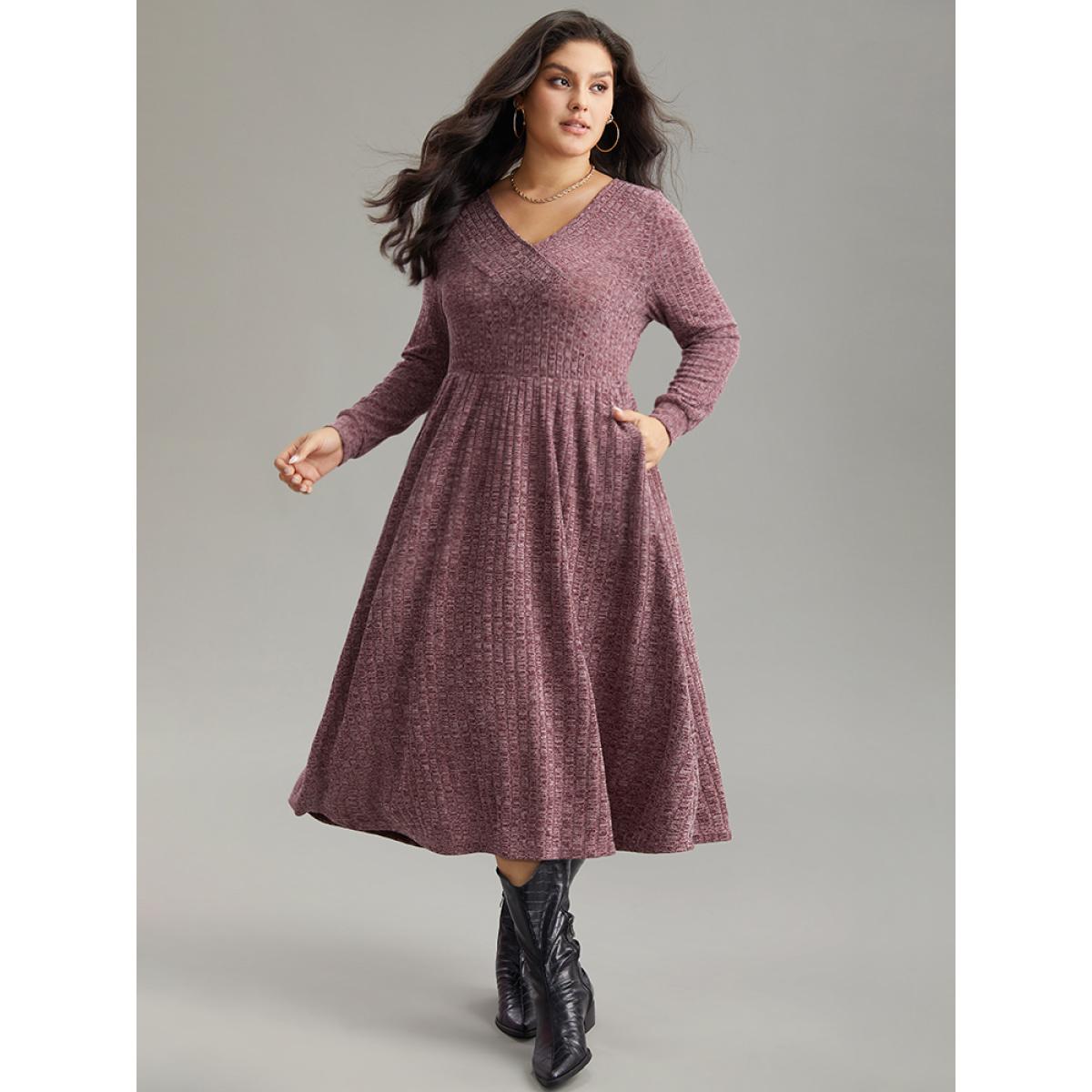 Plus Size Rib Knit Plain Plisse Long Sleeve Dress Purple Women Leisure Rib Knit V-neck Long Sleeve Curvy Midi Dress BloomChic 12/L Product Image