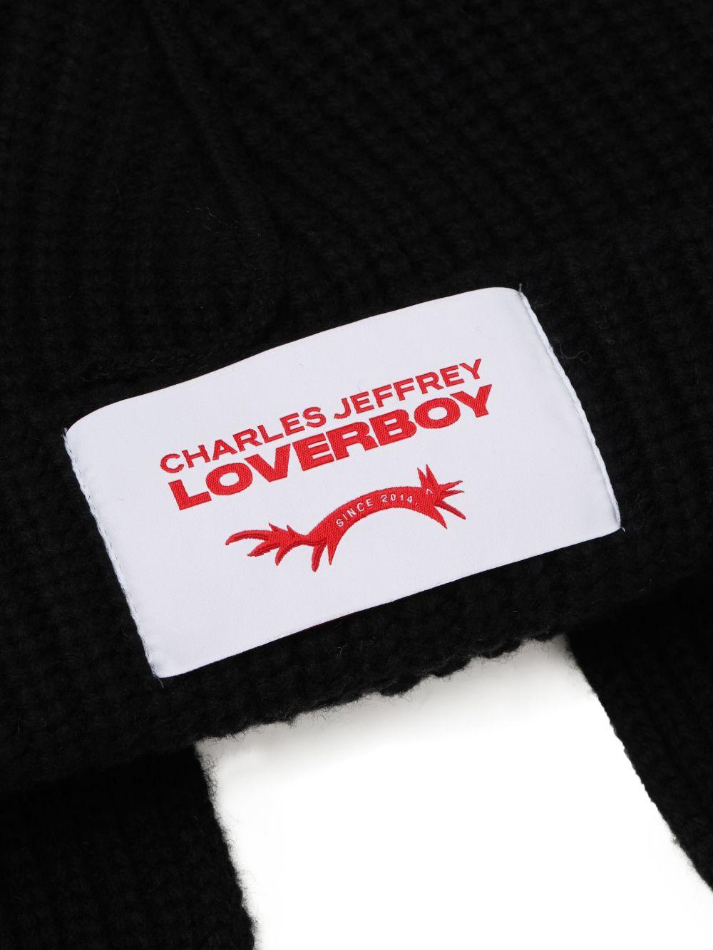 logo-patch chunky-knit beanie Product Image