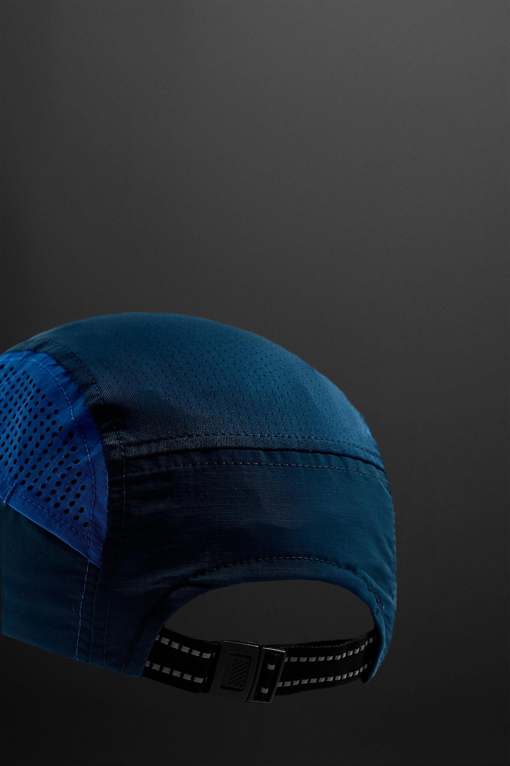 COLOR BLOCK RUNNING CAP Product Image